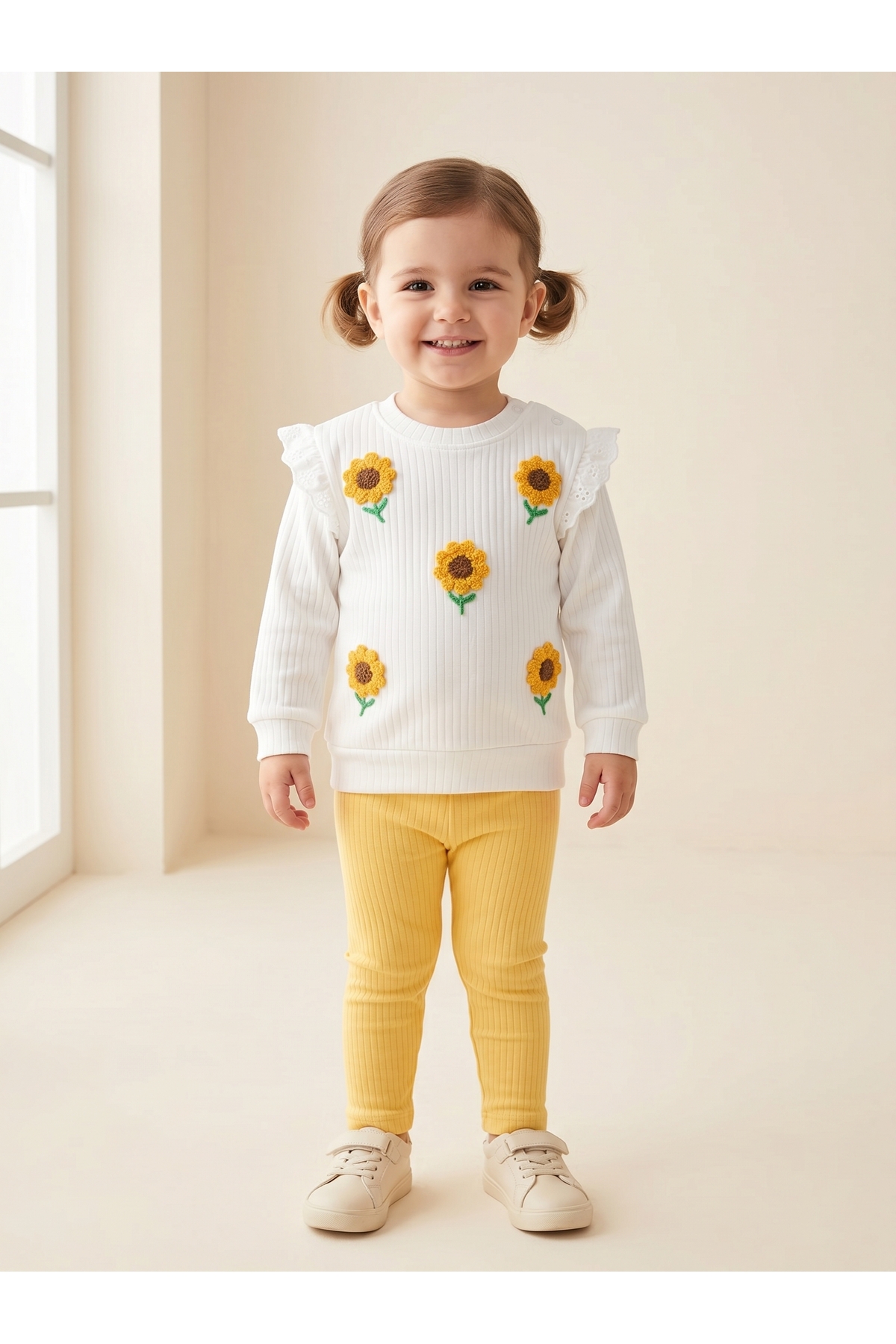 Baby Girl Sunflower Embroidered 2pcs Set 3-12 Months - Yellow