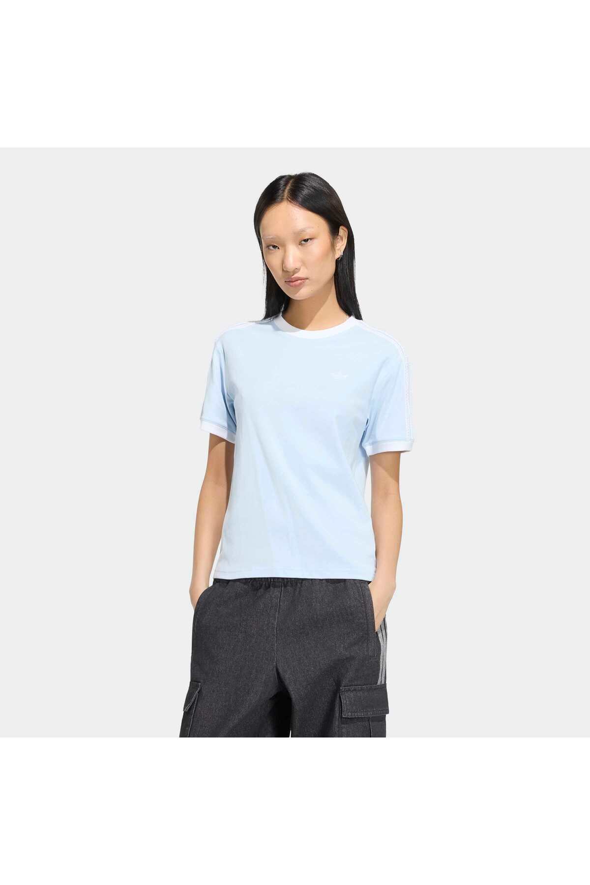 تیشرتزنانهadidasآبی