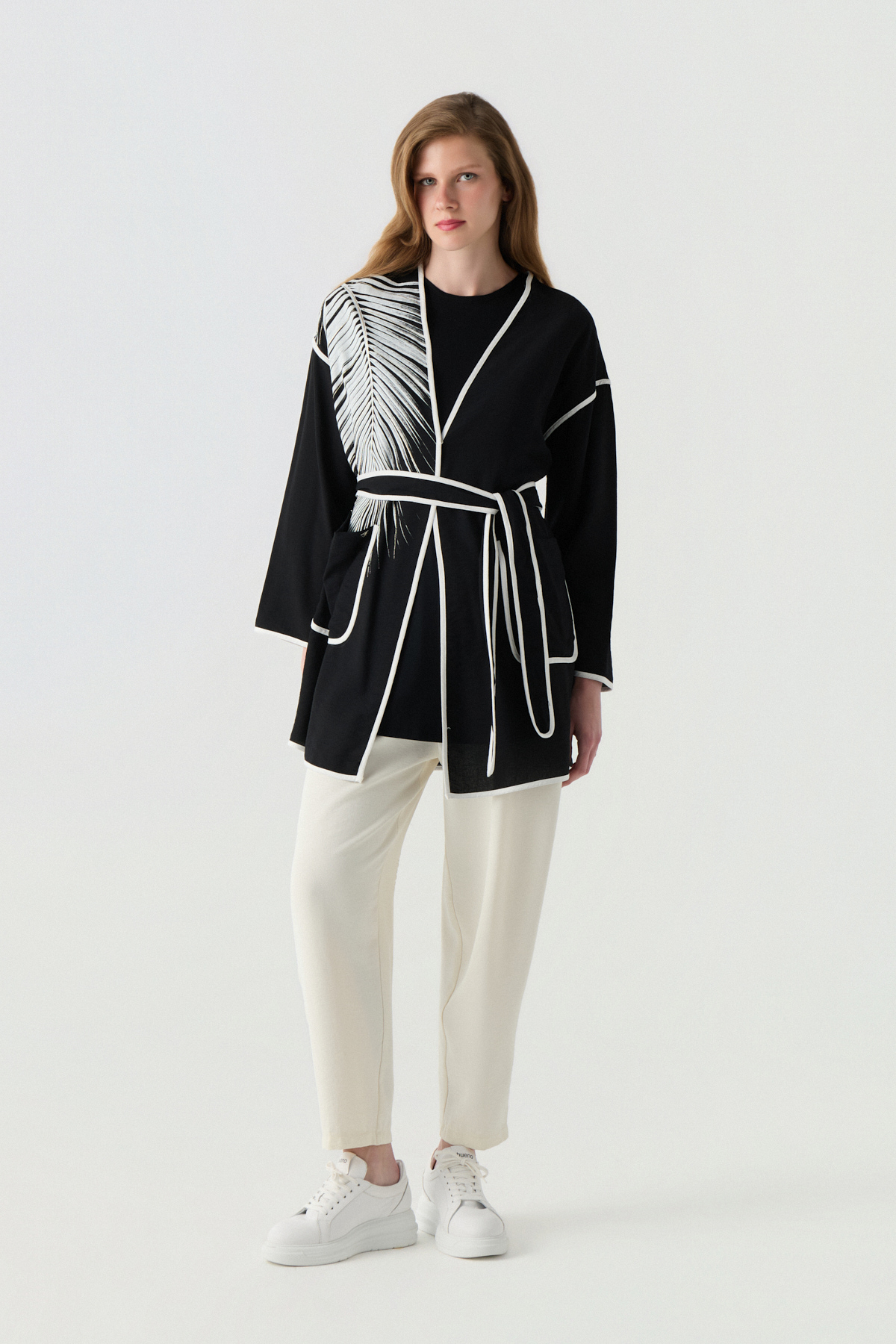 Zühre Black Suit with Belted Contrast Piping Detail 1852