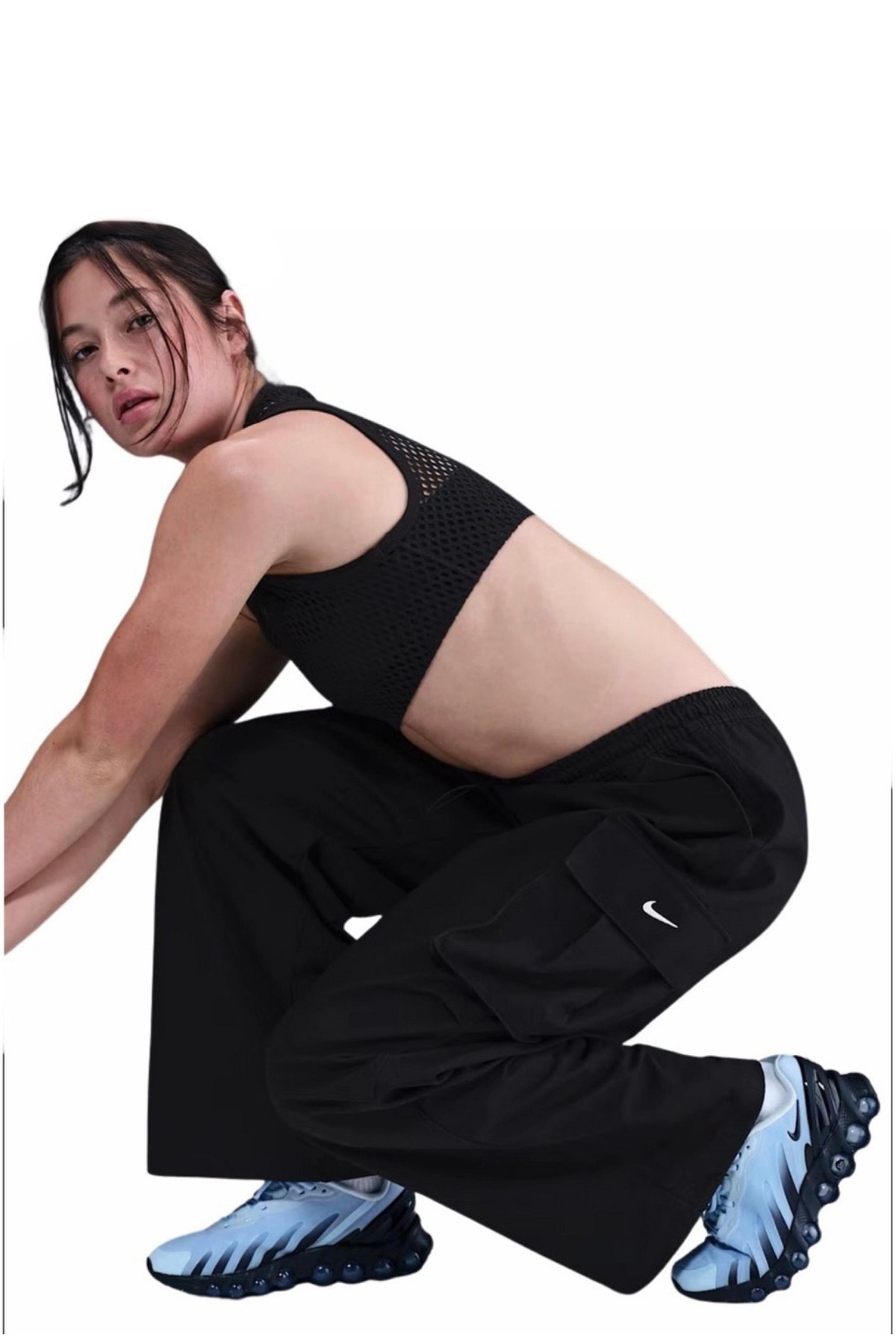 Resim Nike Sportswear Mid-Rise Oversized Woven Cargo Pantolon - KUZEY SPORT 