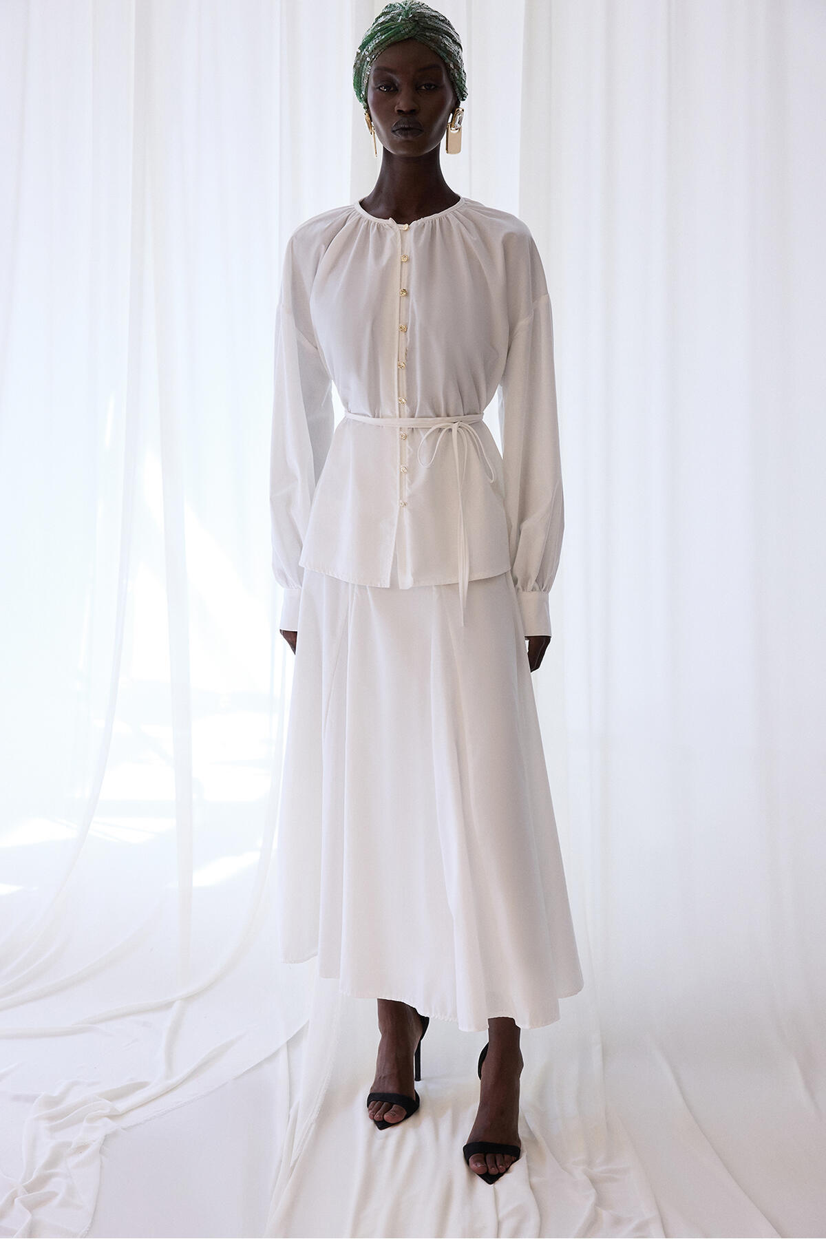 Touche Prive Gold Buttoned Shirt Skirt Set