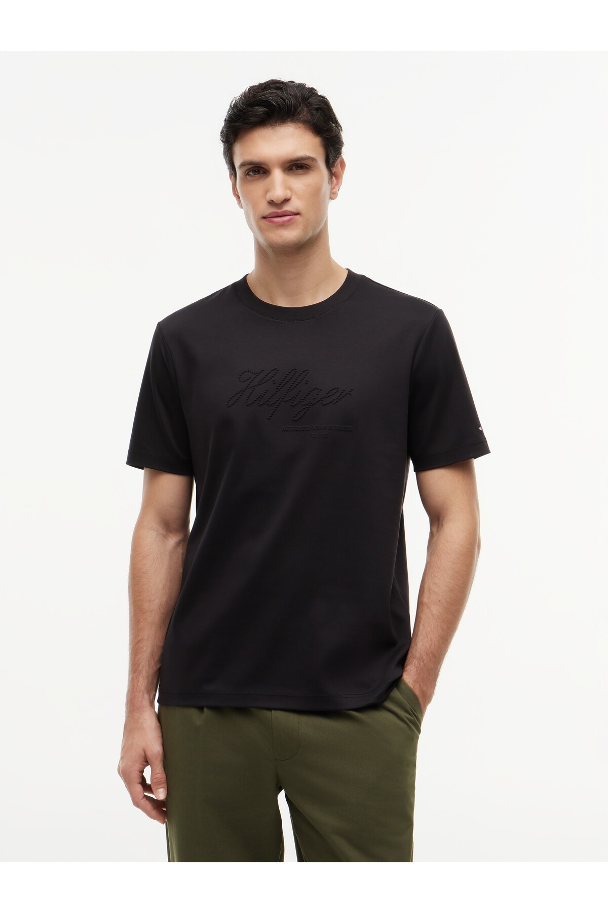 تیشرتمردانهTommy Hilfigerمشکی