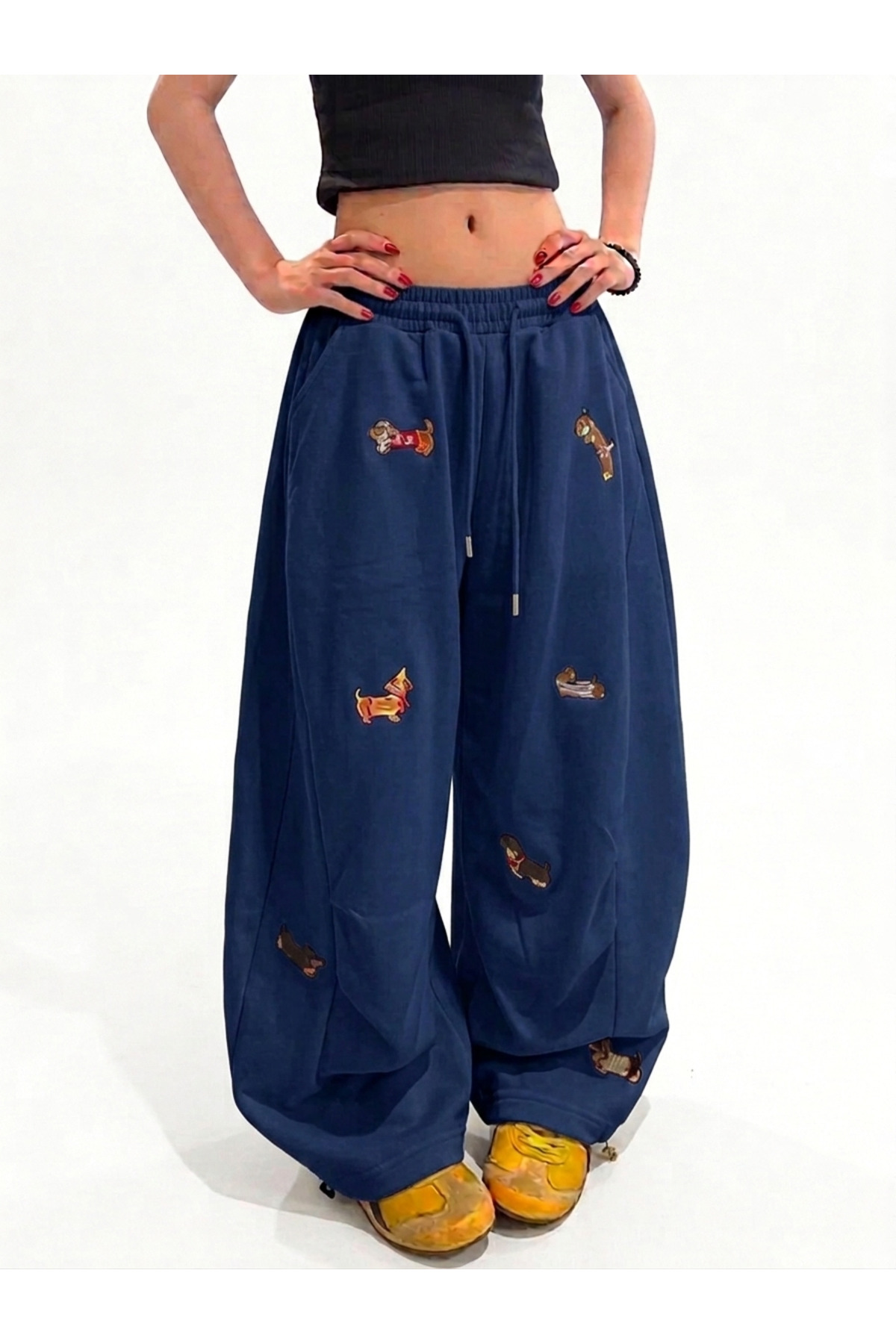 DENİKK TREND ÖZEL TASARIM OVERSIZE BEL PAÇA LASTİKLİ AYARLANABİLİR PALAZZO EŞOFMAN ALTI-TREND SPECIAL DESIGN OVERSIZE ELASTIC WAIST AND HEM ADJUSTABLE PALAZZO TRACK PANTS -
