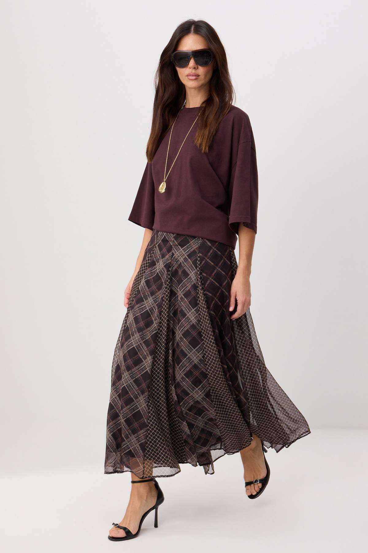 Trendyolmilla Modest Kahverengi Ekose / Kareli Astarlı Uzun Maxi Etek TCTSS26EE00035