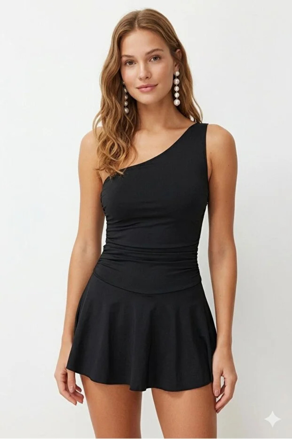 One Shoulder Combined Shorts Swimsuit with Chest Pads Black