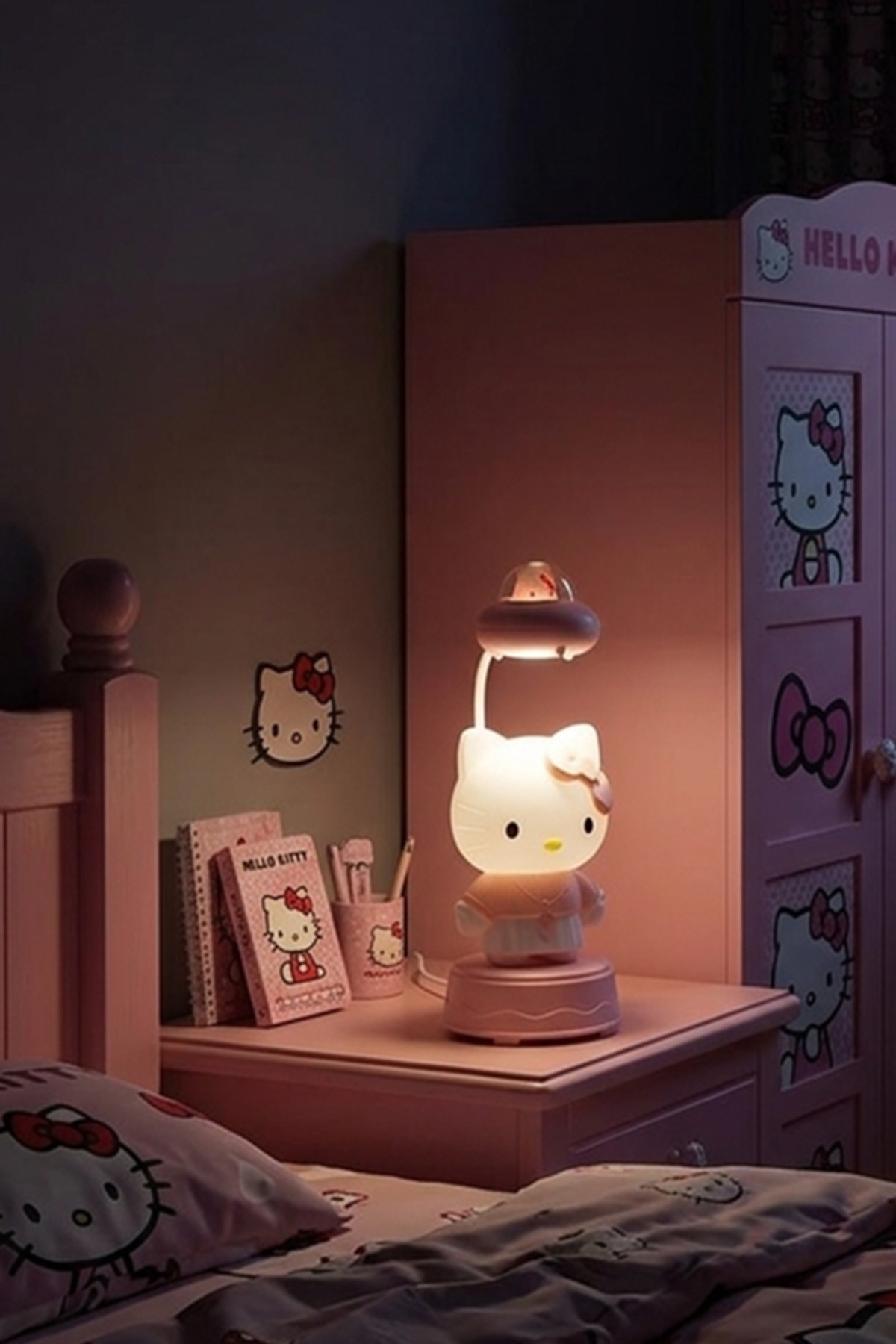 N3779 HELLOKITTY ポケットライト TOSHIBA Hello Kitty Nightlight