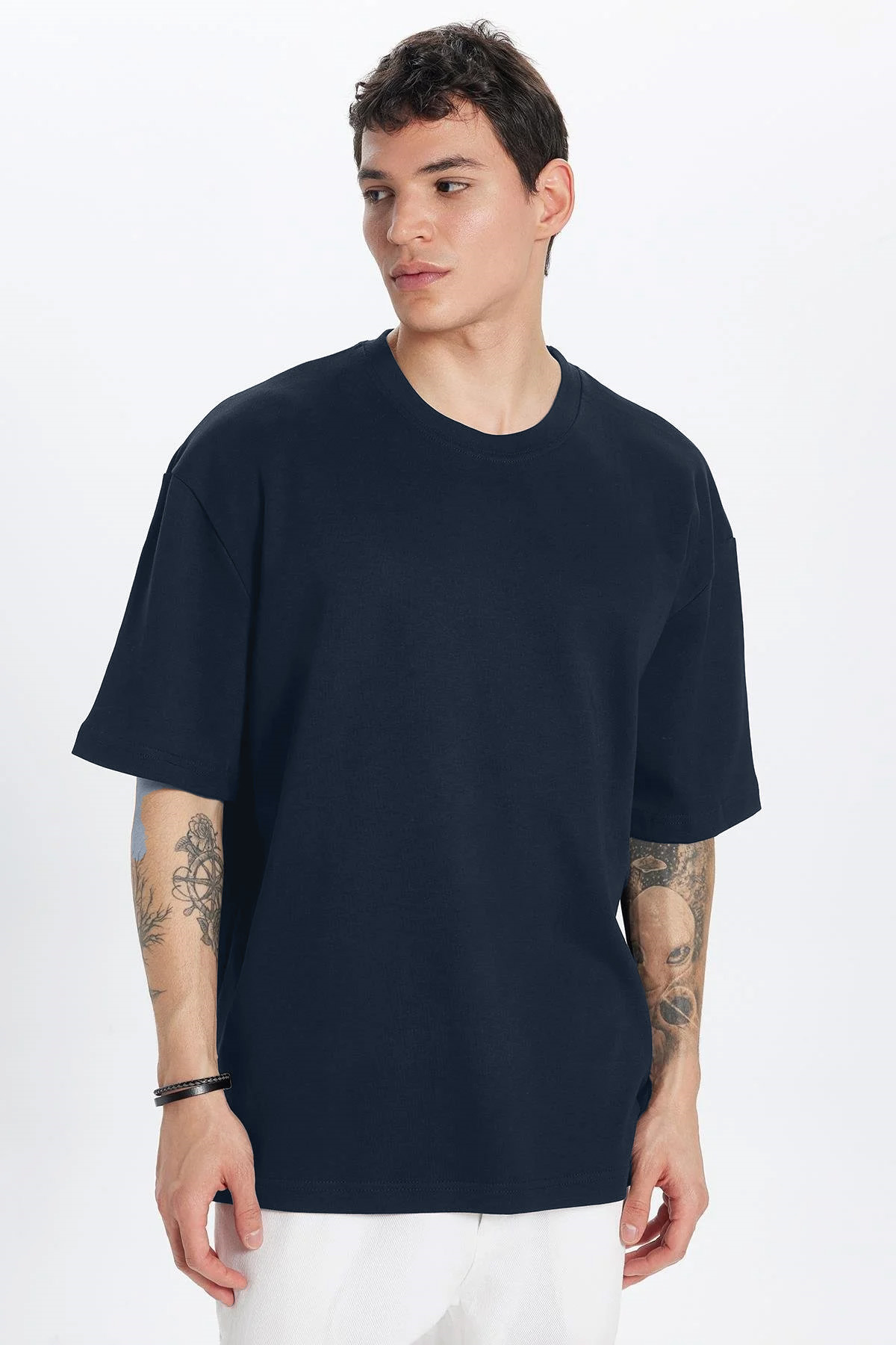 Tudors Unisex Oversize Geniş Kesim %100 Pamuk Yumuşak Dokulu Basic Bisiklet Yaka Lacivert Tişört görsel 4