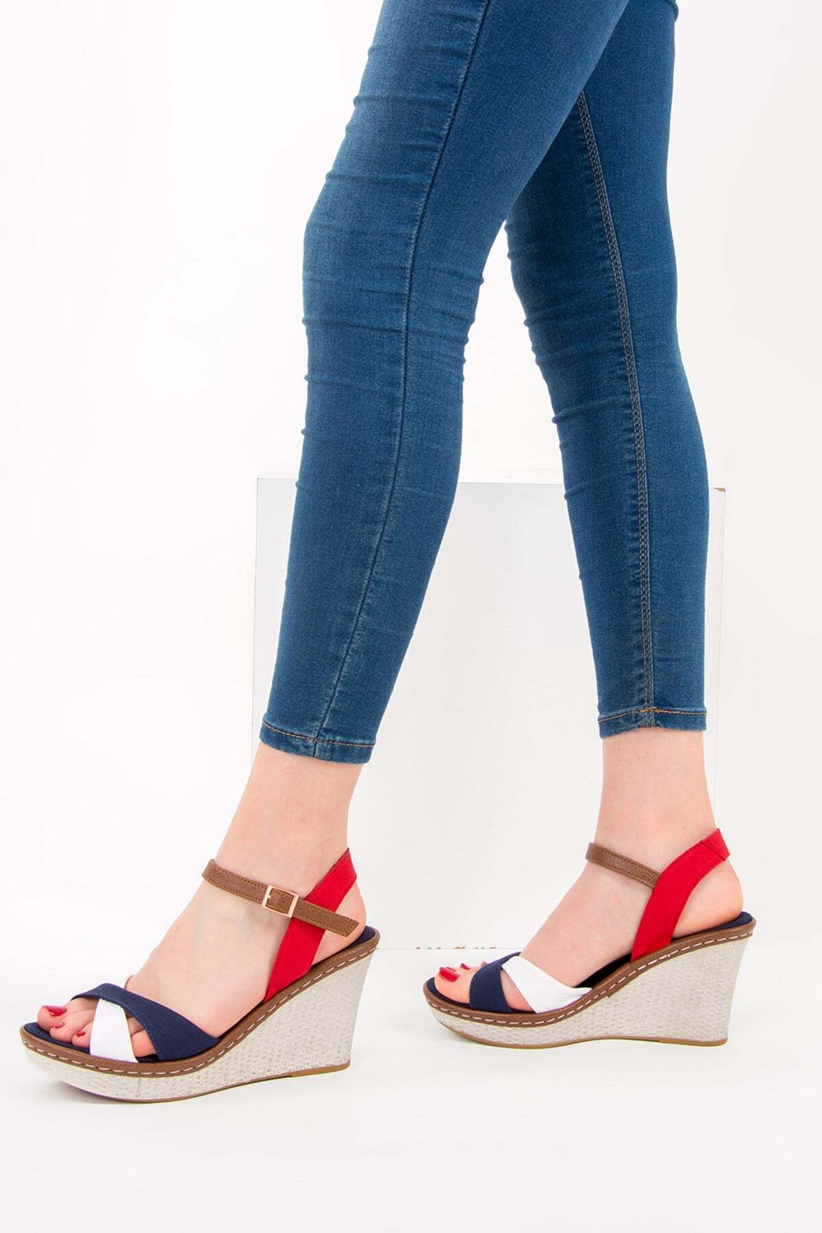 Fox Shoes Laci/Beyaz/Kırmızı Kadın Dolgu Topuklu Ayakkabı 9674040205 görsel 2