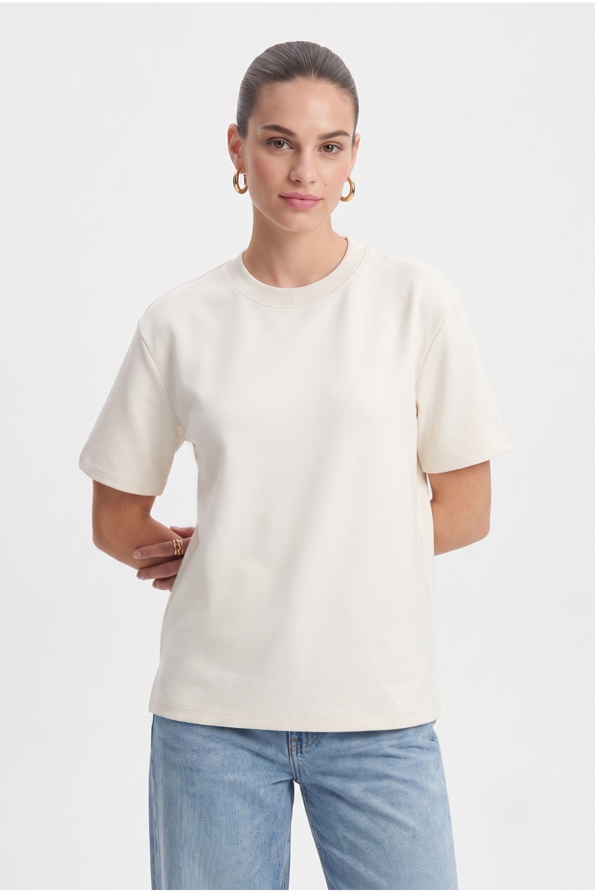 Ritnice Kadın Rise Dekoratif Yaka Tok Doku %100 Pamuk Açık Bej T-Shirt görsel 4
