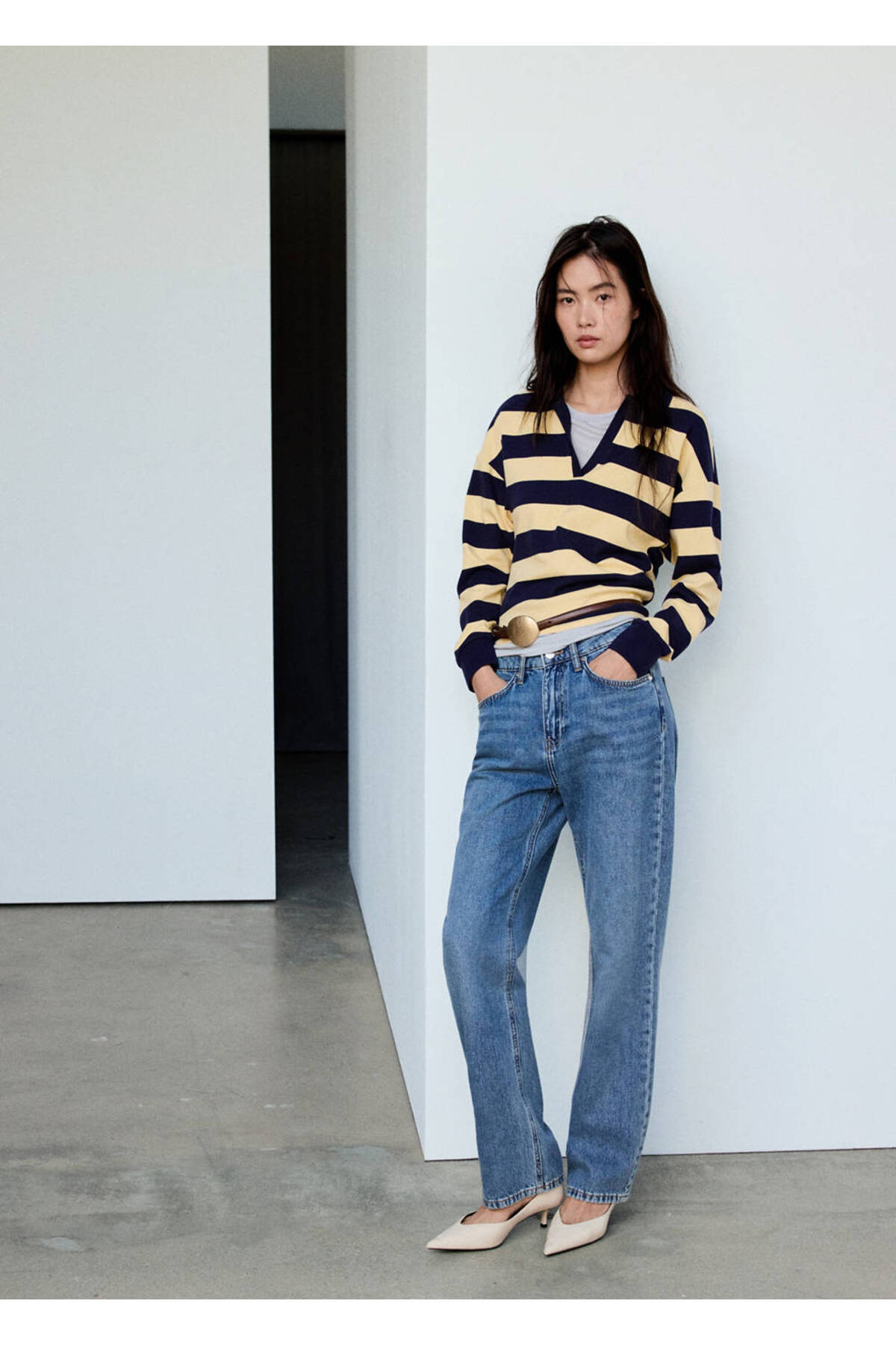 MANGO Woman Çizgili polo yaka kazak görsel 2