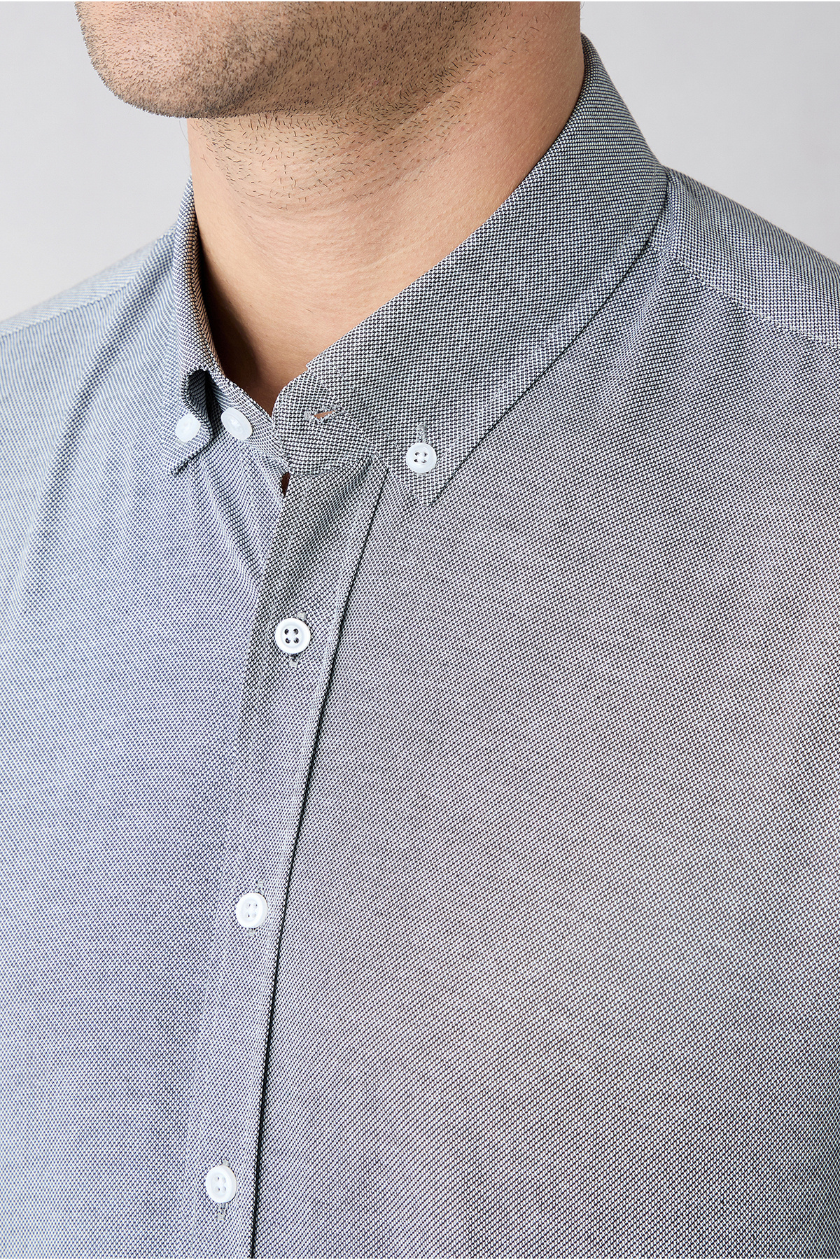 Uzun Kol Slim Fit Düğmeli Yaka Pamuklu Kolay Ütülenebilir 4 Mevsim Oxford Gömlek — خاکستری KSSZ4UE0ET003 — تصویر 3 از 7