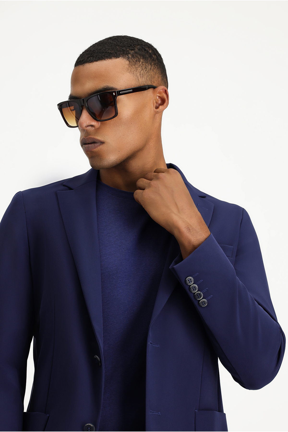 کت و شلوار کلاسیک Techno-Line Super Slim Fit Extra Narrow Cut — سرمه‌ای KSSZ1D76DZ070 — تصویر 2 از 7