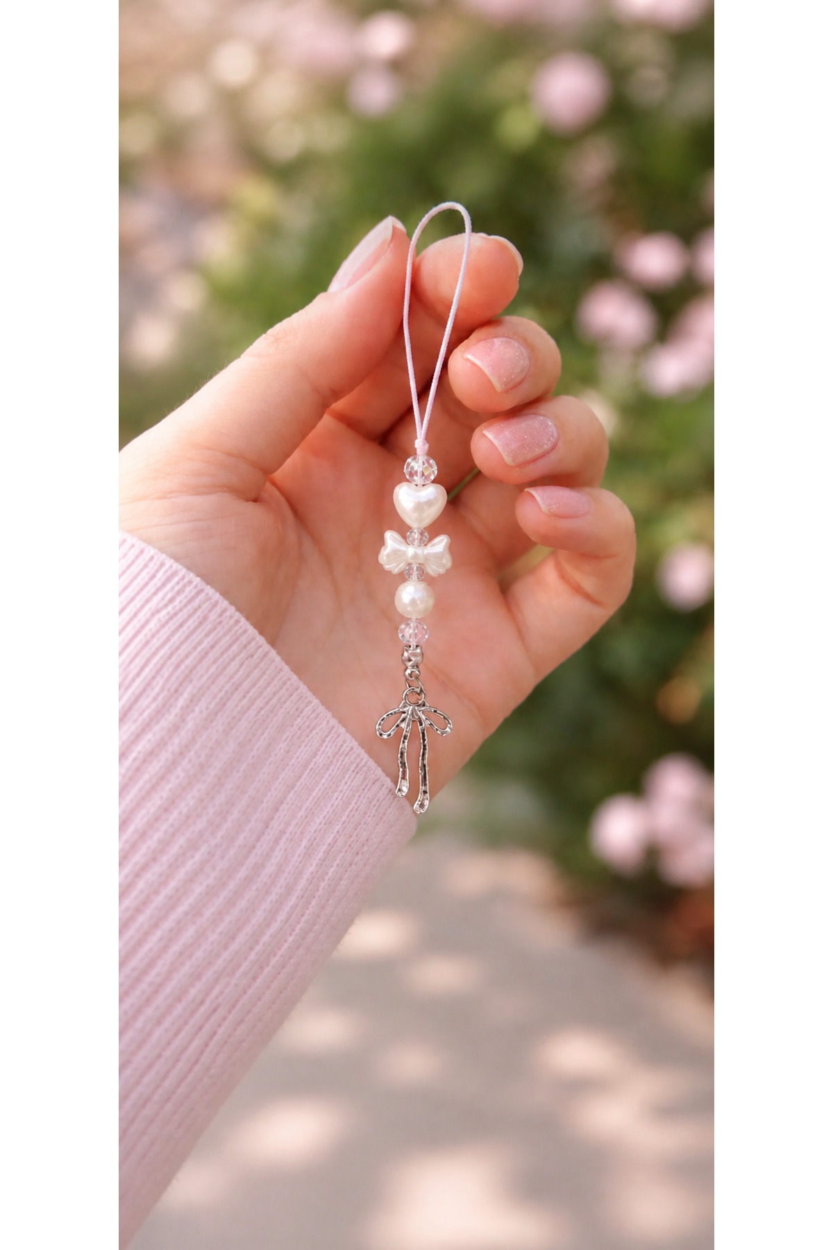 Elegant Heart & Bow Detailed Phone Charm–Pearl & Crystal Beaded Phone Ornament