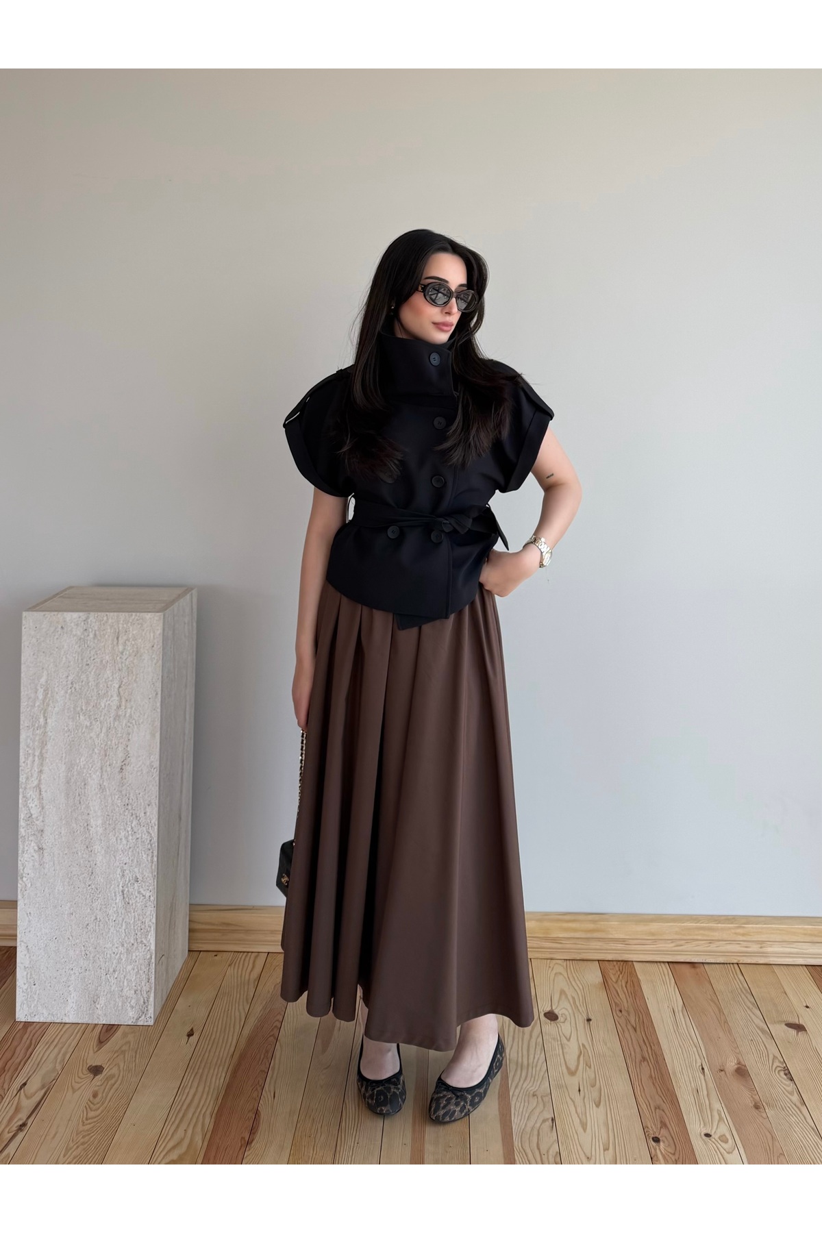 تنورة طويلة بخصر مطاطي