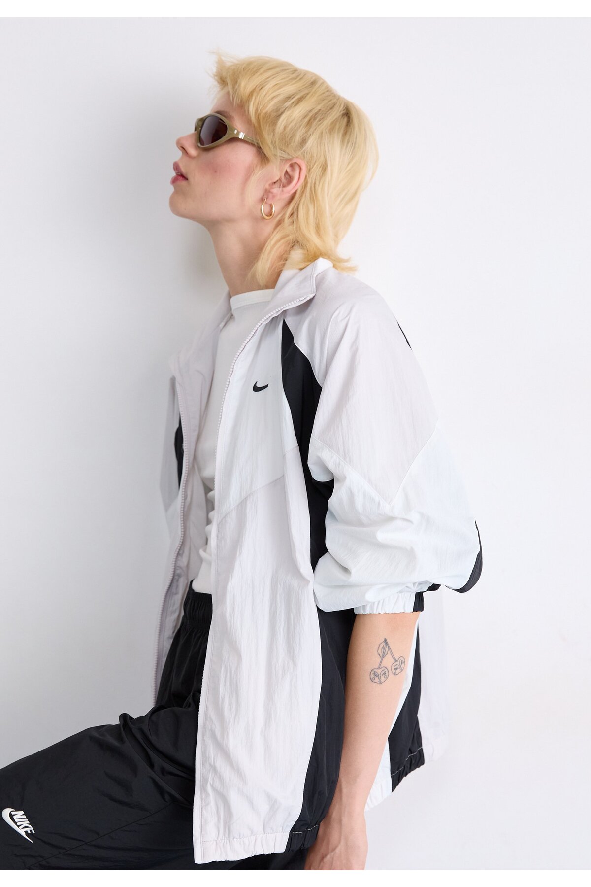 Nike Sportswear Women's Oversized Tracksuit Jacket Bol Kalıp Beyaz Kadın Spor Ceket görsel 4