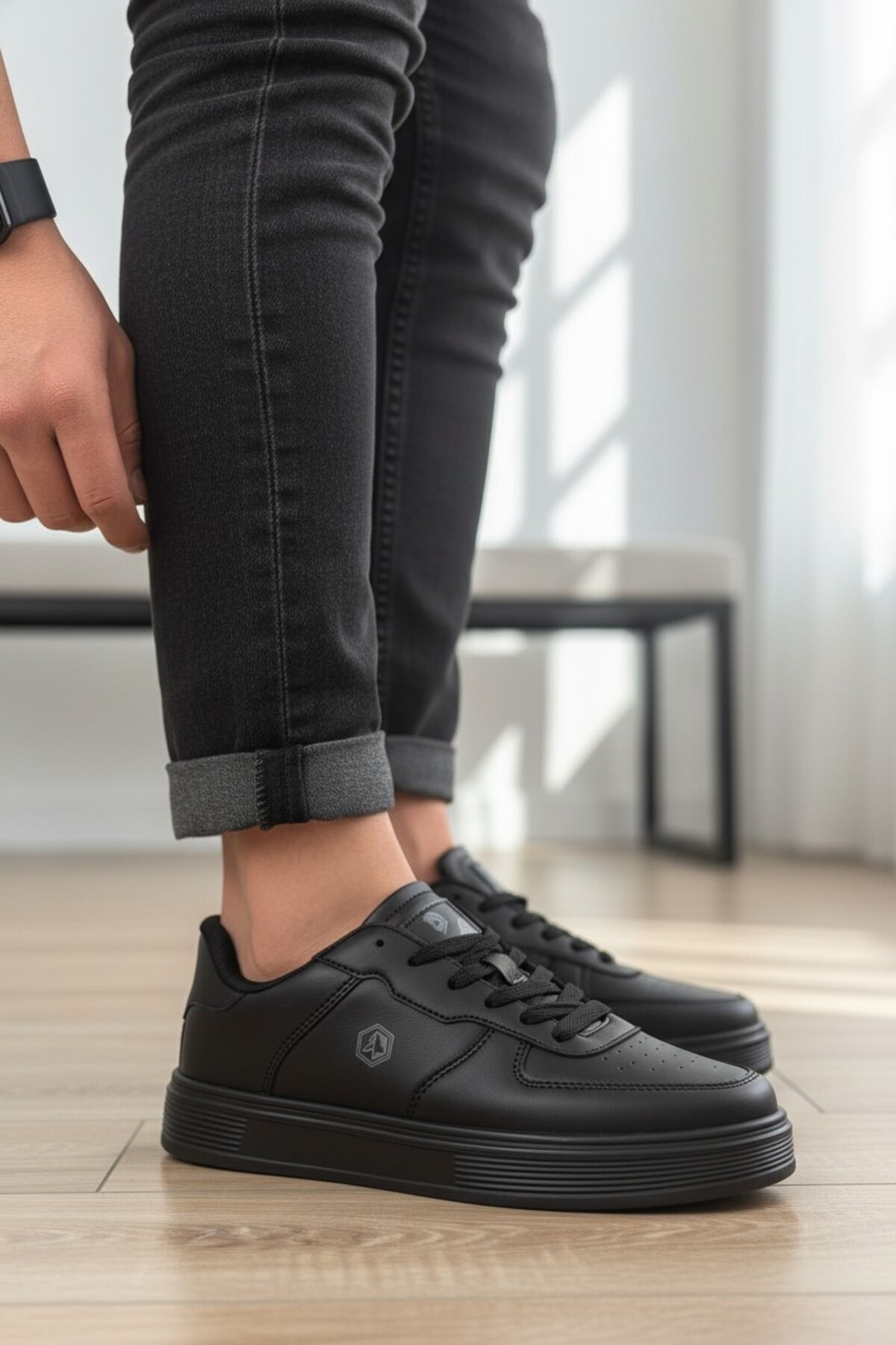 enoch Unısex Lumber-Style Pürüzsüz Dokulu ve Düz Kalın Tabanlı Rahat Günlük Sneaker Spor Ayakkabı görsel 2