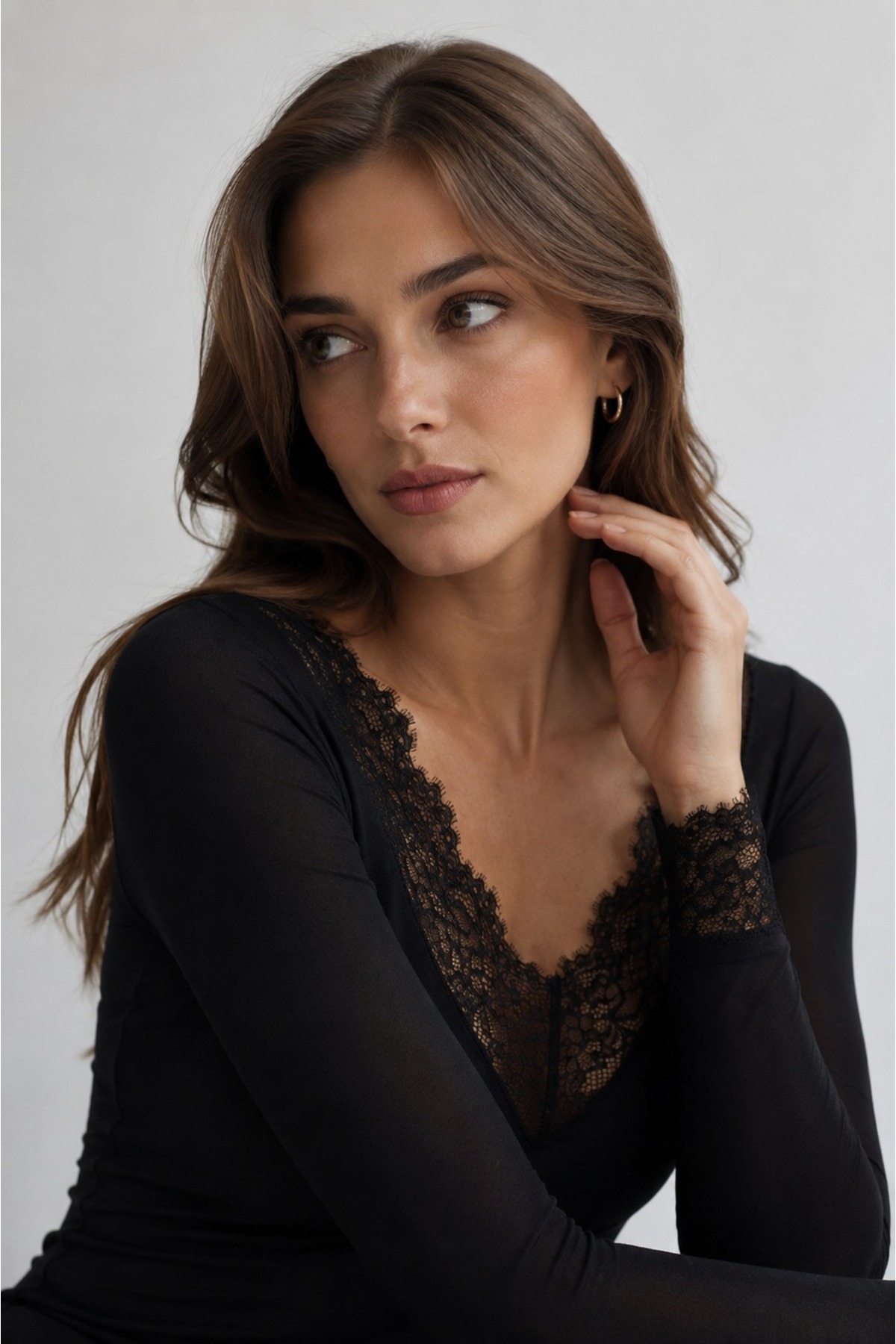 unika boutique Dantelli Kaşmir Uzun Kollu Bluz görsel 4