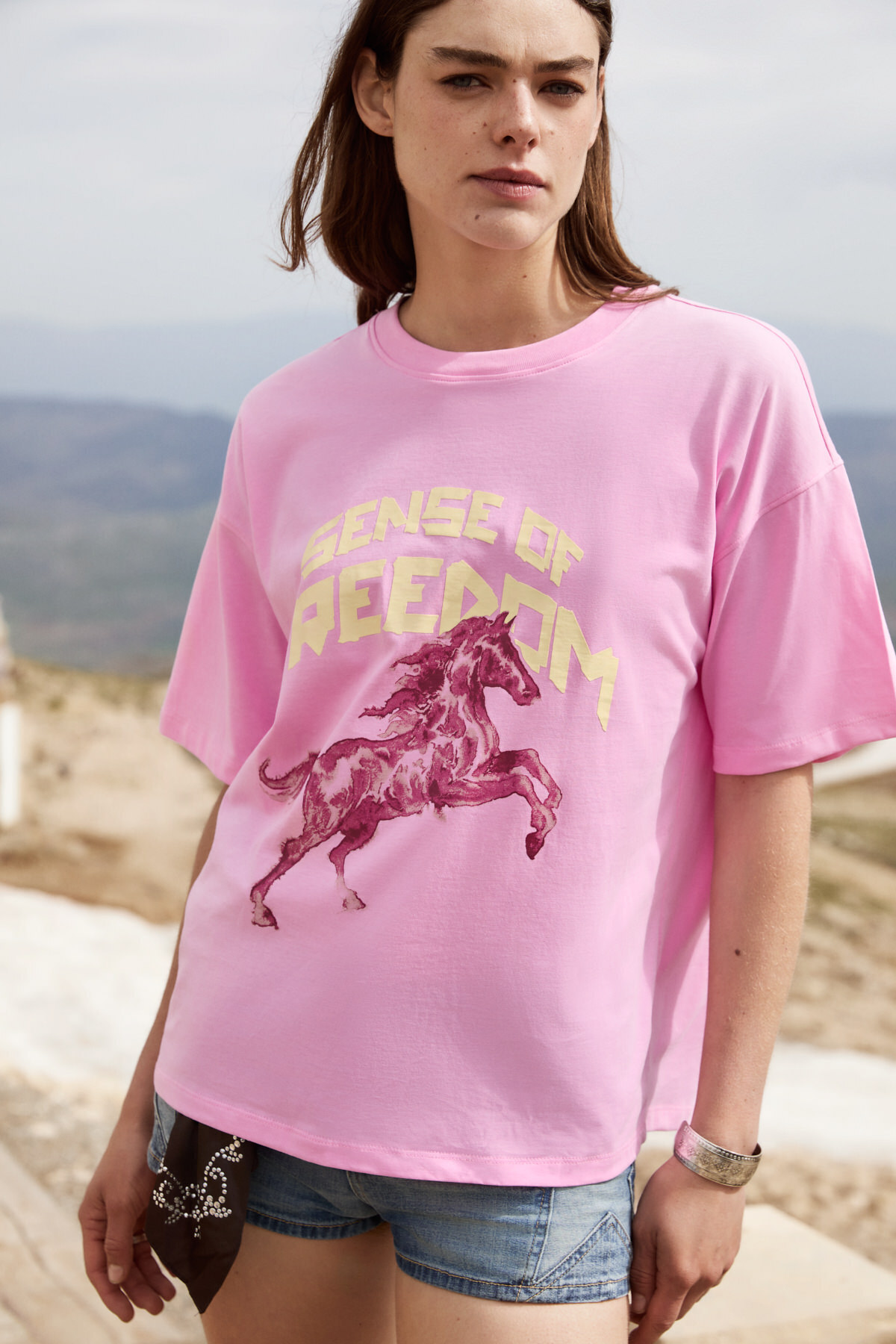 GRIMELANGE IRATI Kadın Yumuşak Kumaşlı %100 Organik Pamuklu Baskı Detaylı Oversize Pembe T-Shirt