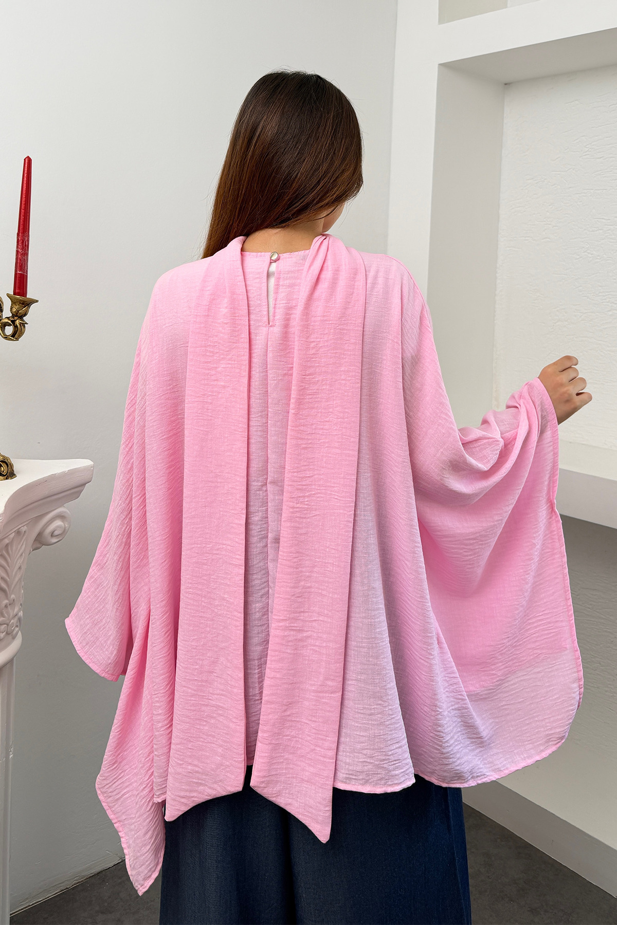 Hatun Atila Kadın Fularlı Yaka Asimetrik Yarasa Kol Salaş Panço Bluz 6019 - Pembe görsel 7