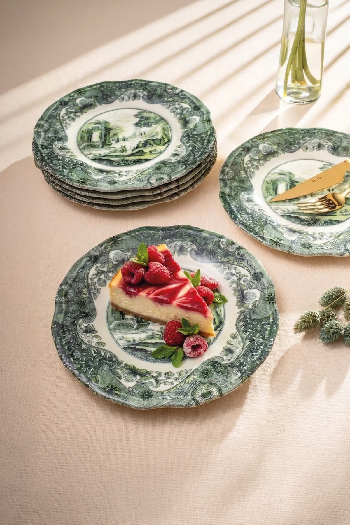 Fecra Vintage Emerald 6 Piece Cake Plate Set