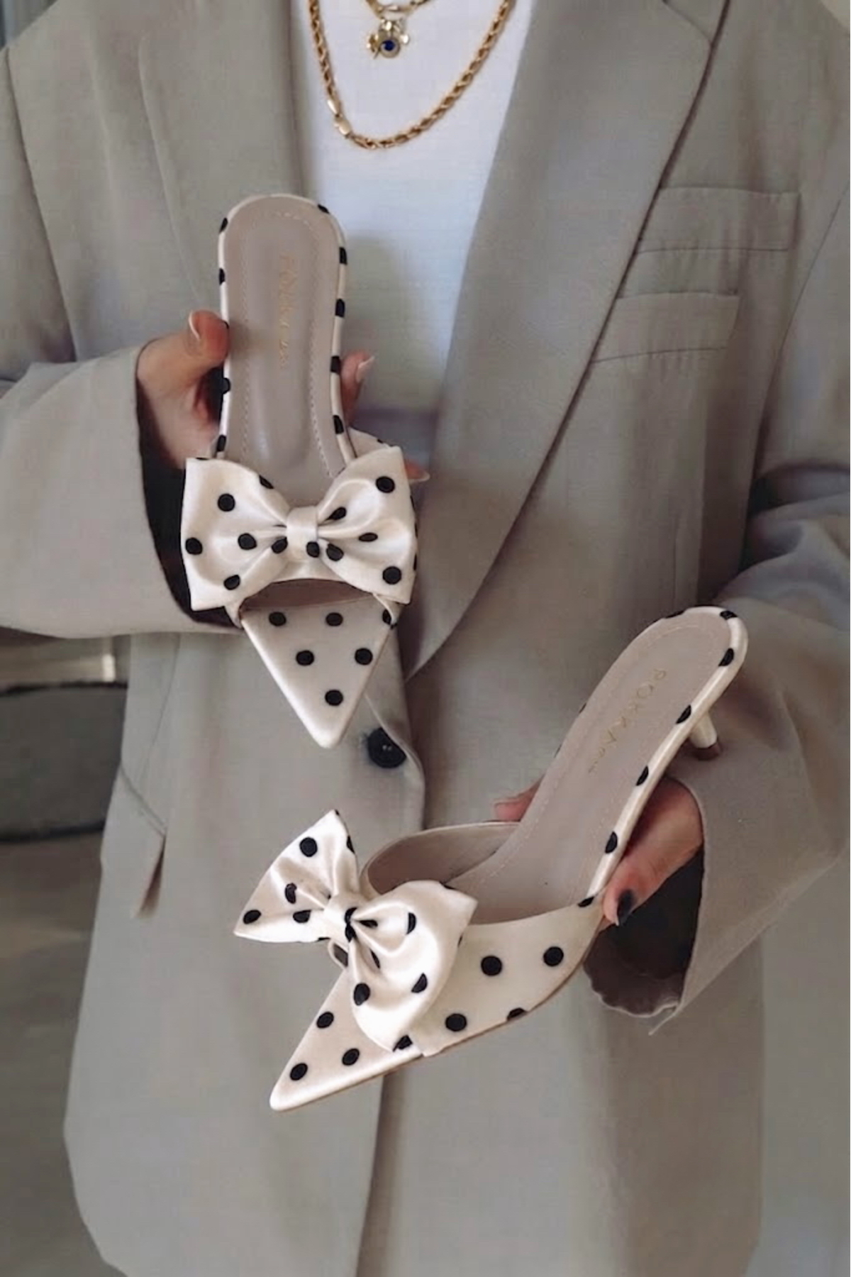 POLKA STORE Lovely Women's Pointed Toe Bow Detailed Short Kitten Heel Slippers Sandals Polka Dot