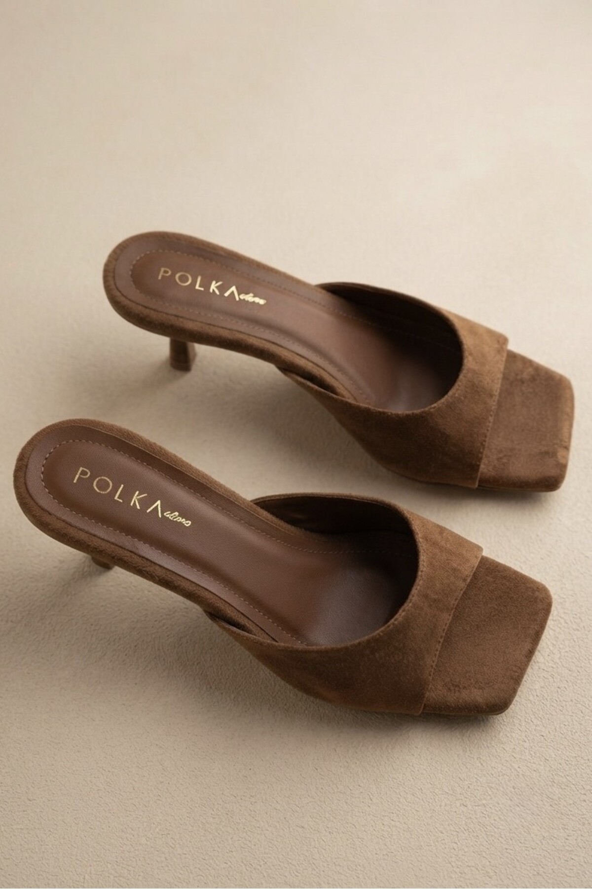 POLKA STORE Prime Wooden Heel Detailed Square Toe Single Strap Summer Sandals Women's Shoes