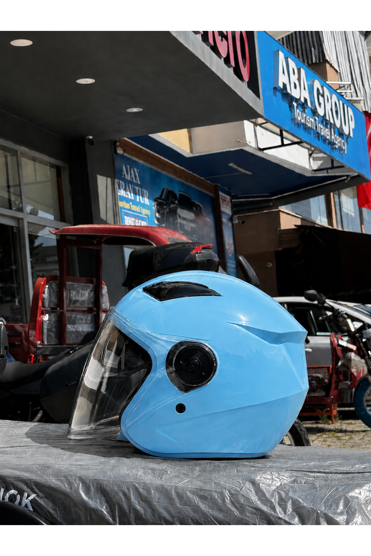 GÜNEŞ VİZÖRLÜ MOTOSİKLET KASKI - MEVZUATA UYGUN