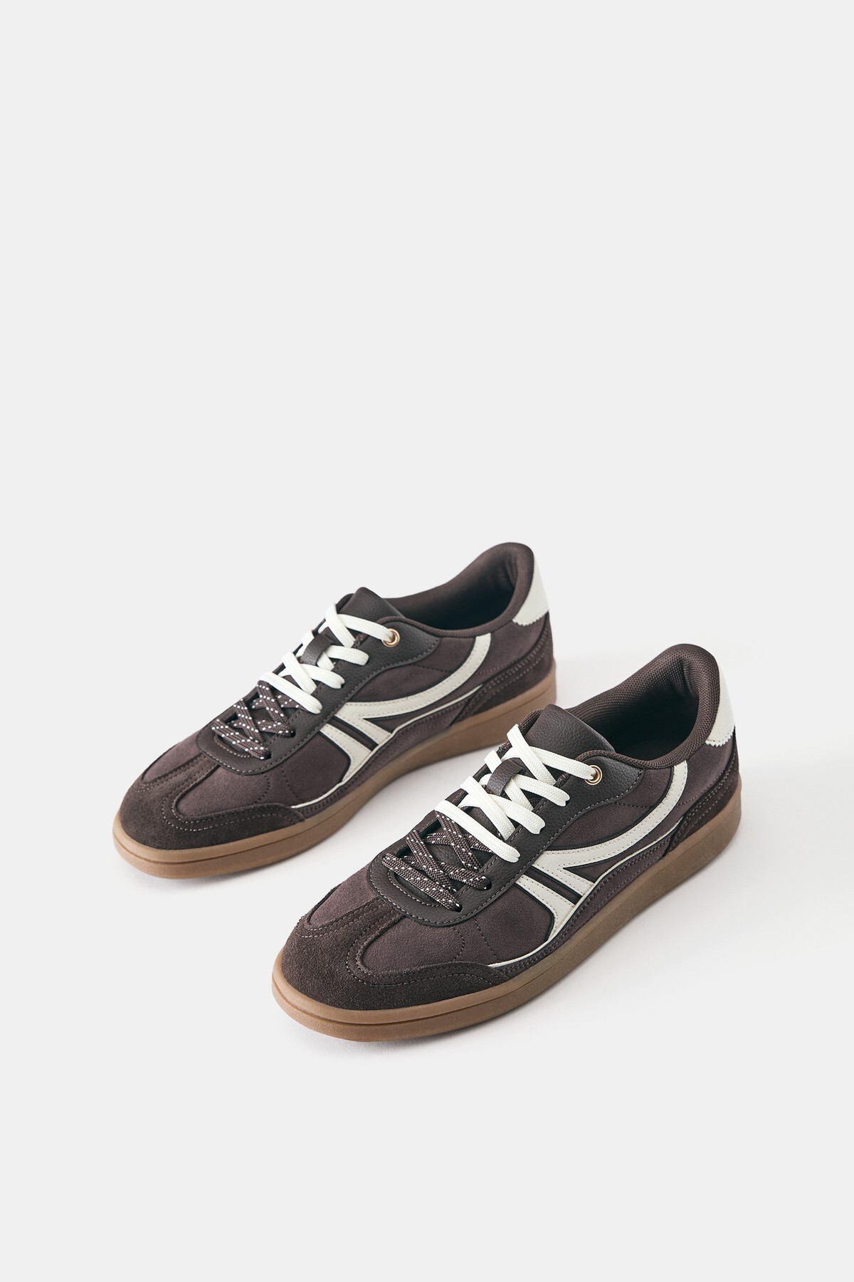 Pull & Bear Retro spor ayakkabı görsel 4
