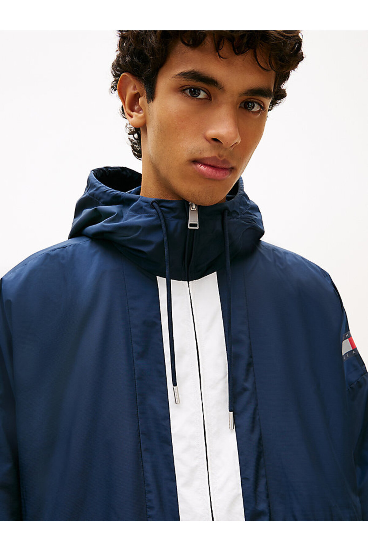 Tommy Hilfiger Erkek TJM Chicago Flag Rüzgarlık görsel 2
