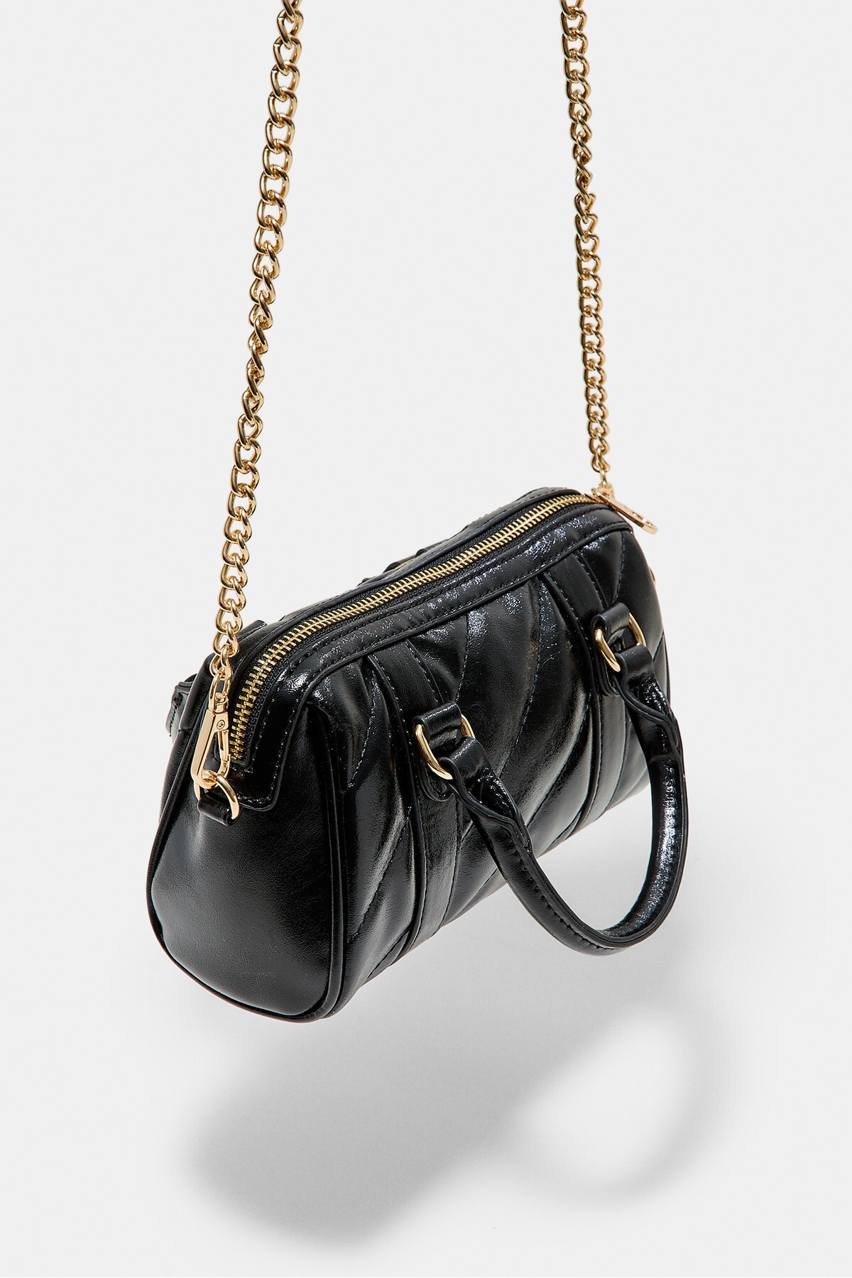 Stradivarius Kapitone bowling çanta görsel 3