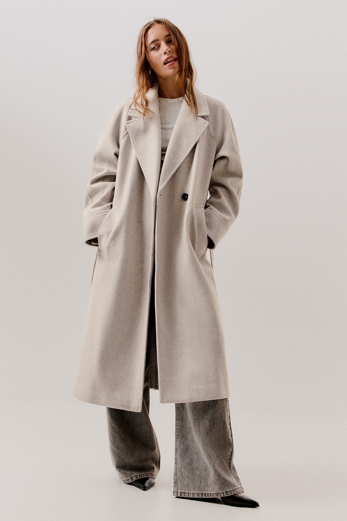 Bershka Soft touch kemerli uzun kaban görsel 5