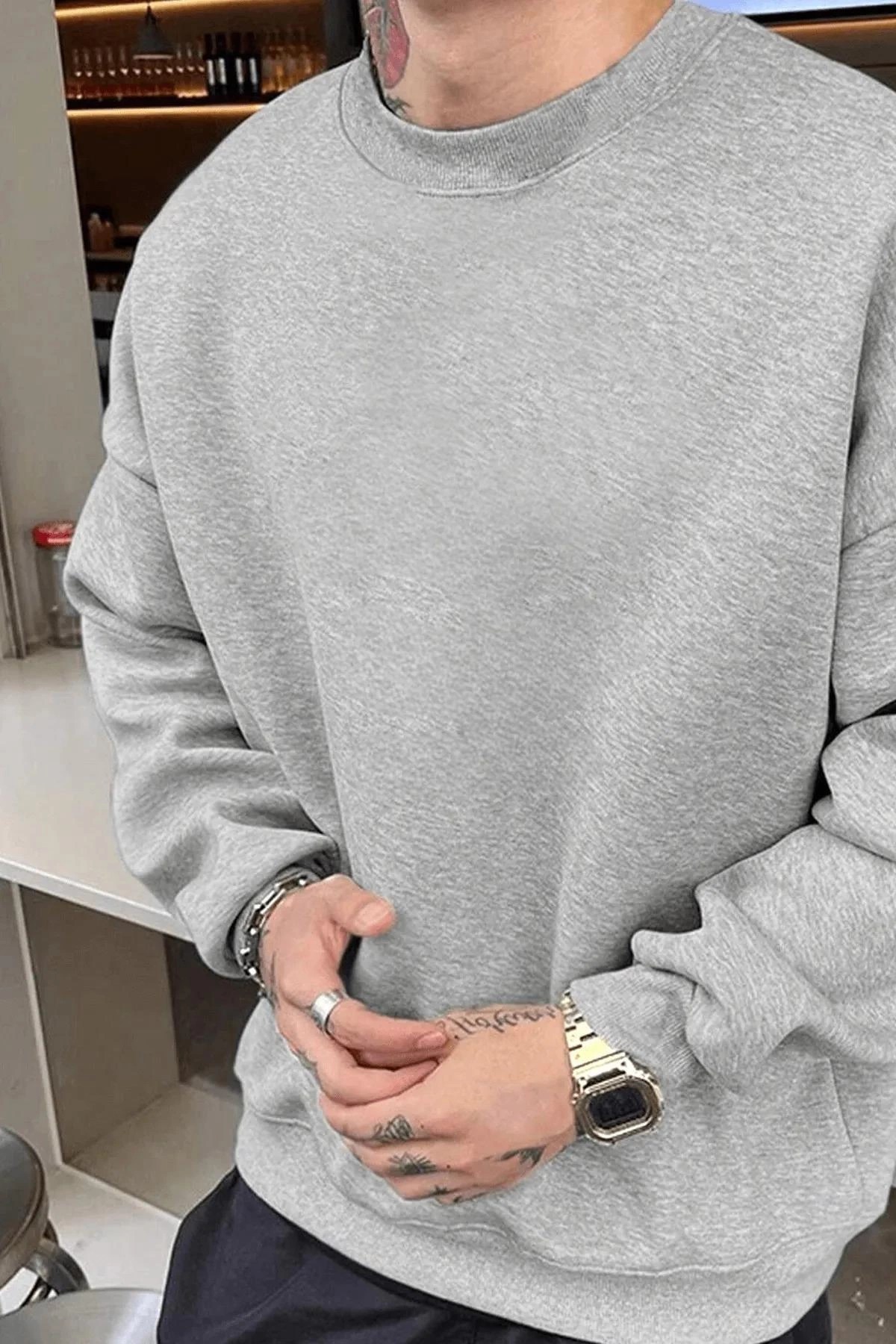 Generic Brands Men's Plain Crew Neck 3-Thread Cotton Sweatshirt - Gray