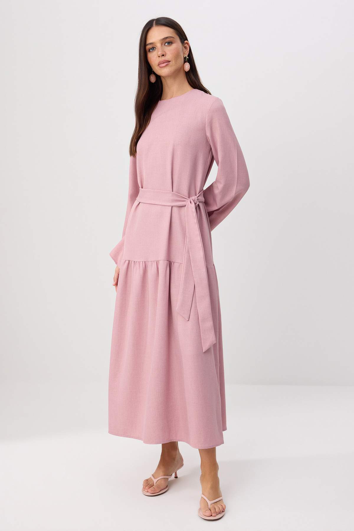 Trendyol Modest Fliederfarbenes gewebtes Kleid im Leinen-Look mit Gürtel TCTS...