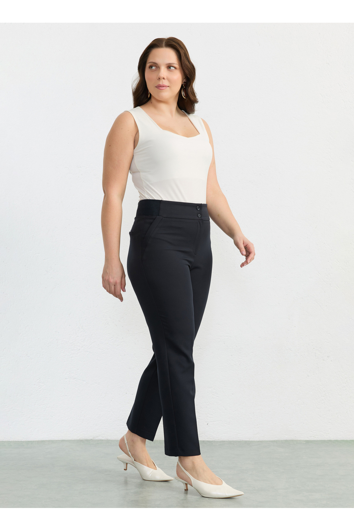 Selen Lacivert Kadın Pantolon 26YSL5566