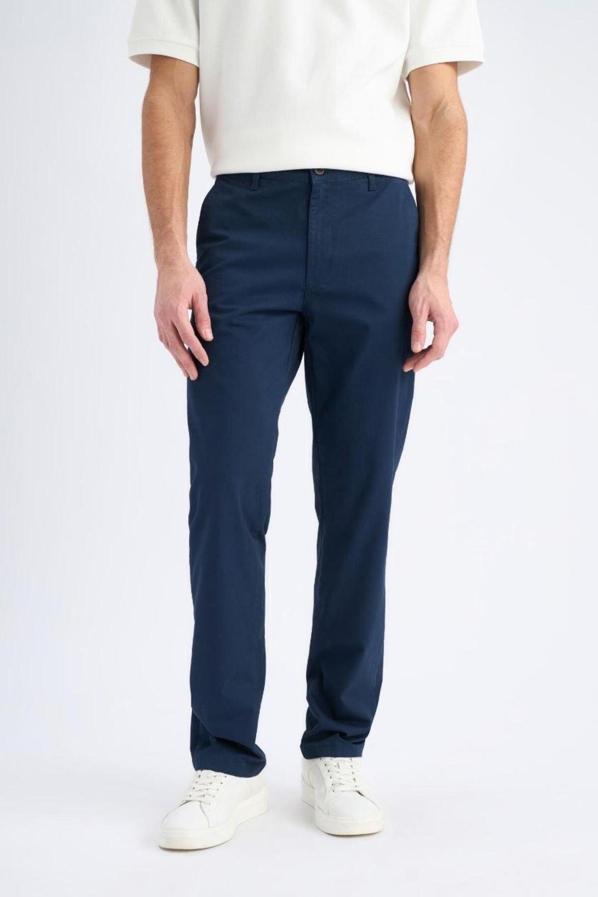 DeFacto Regular Fit Normal Kesim Cepli Düz Paça Chino Pantolon D7349AX25AU görsel 7