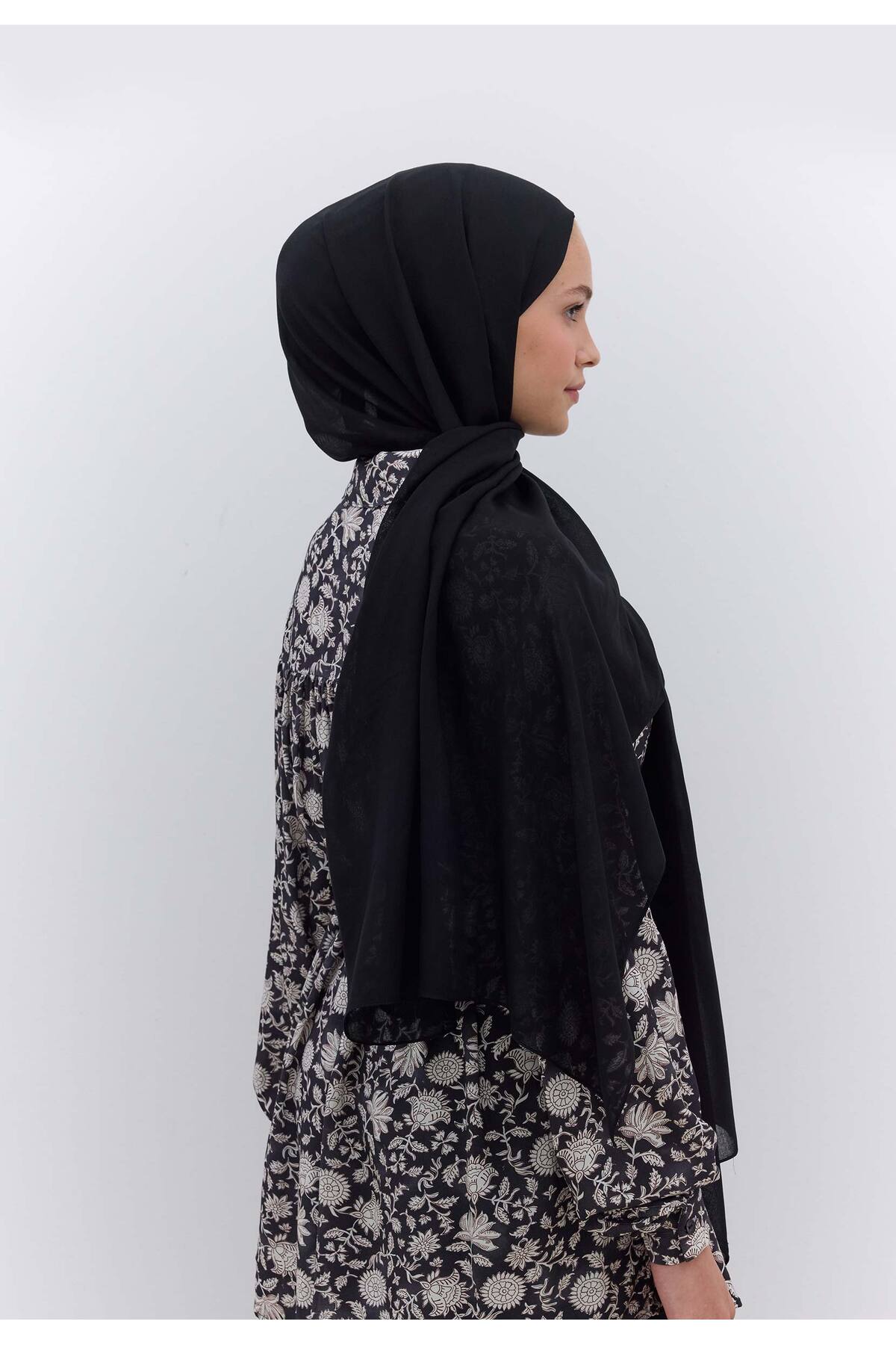 Freshscarfs Rami Viskon Şal Siyah görsel 4