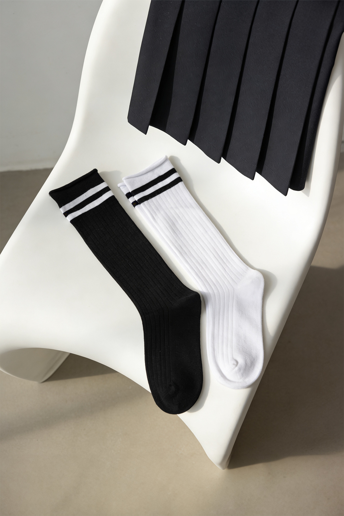 Belyy Socks Belyy dvodelne čarape za devojčice do kolena