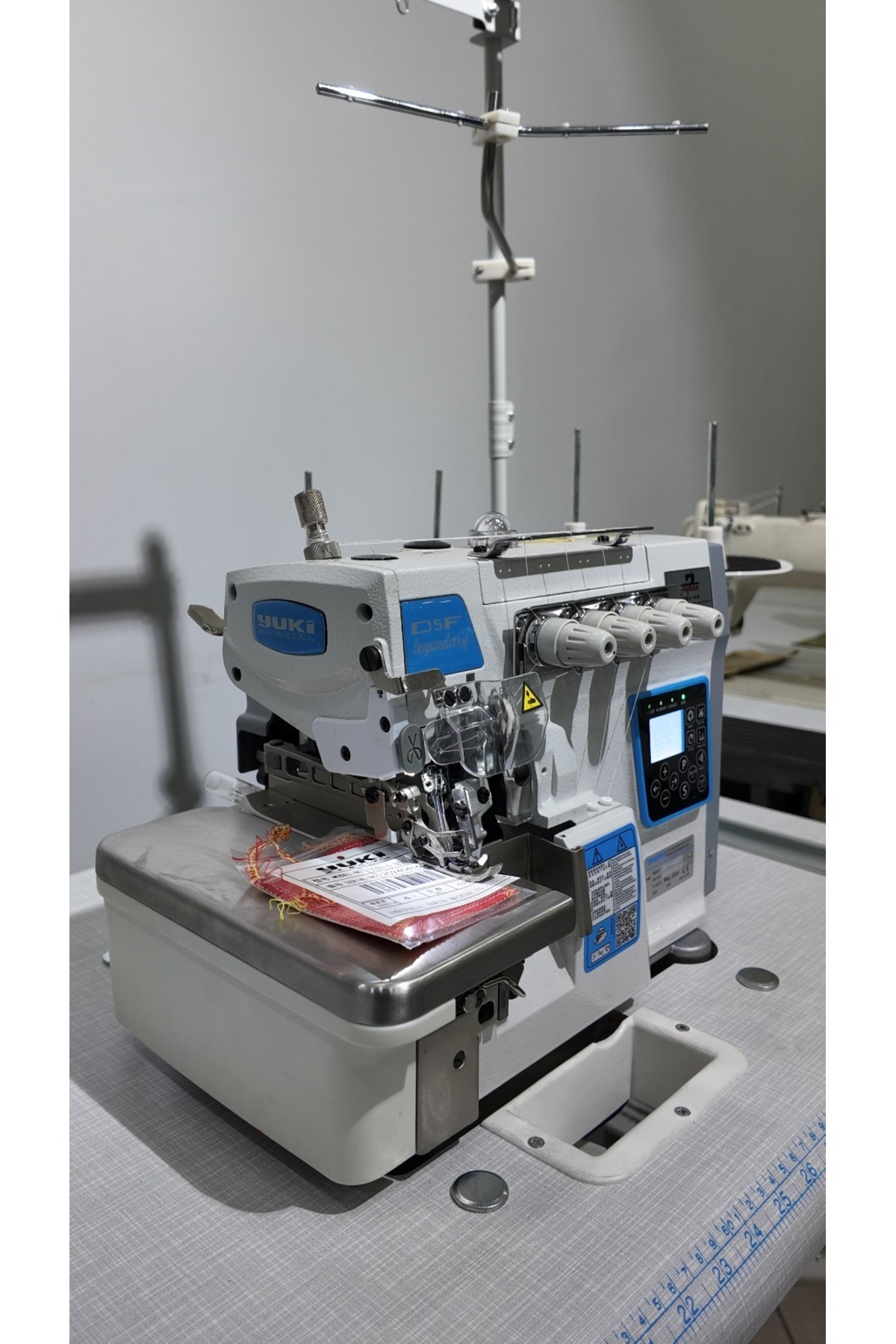 Yuki D5F-5 İPLİK FULL OTOMATİK OVERLOK MAKİNASI - Fiyatı, Yorumları
