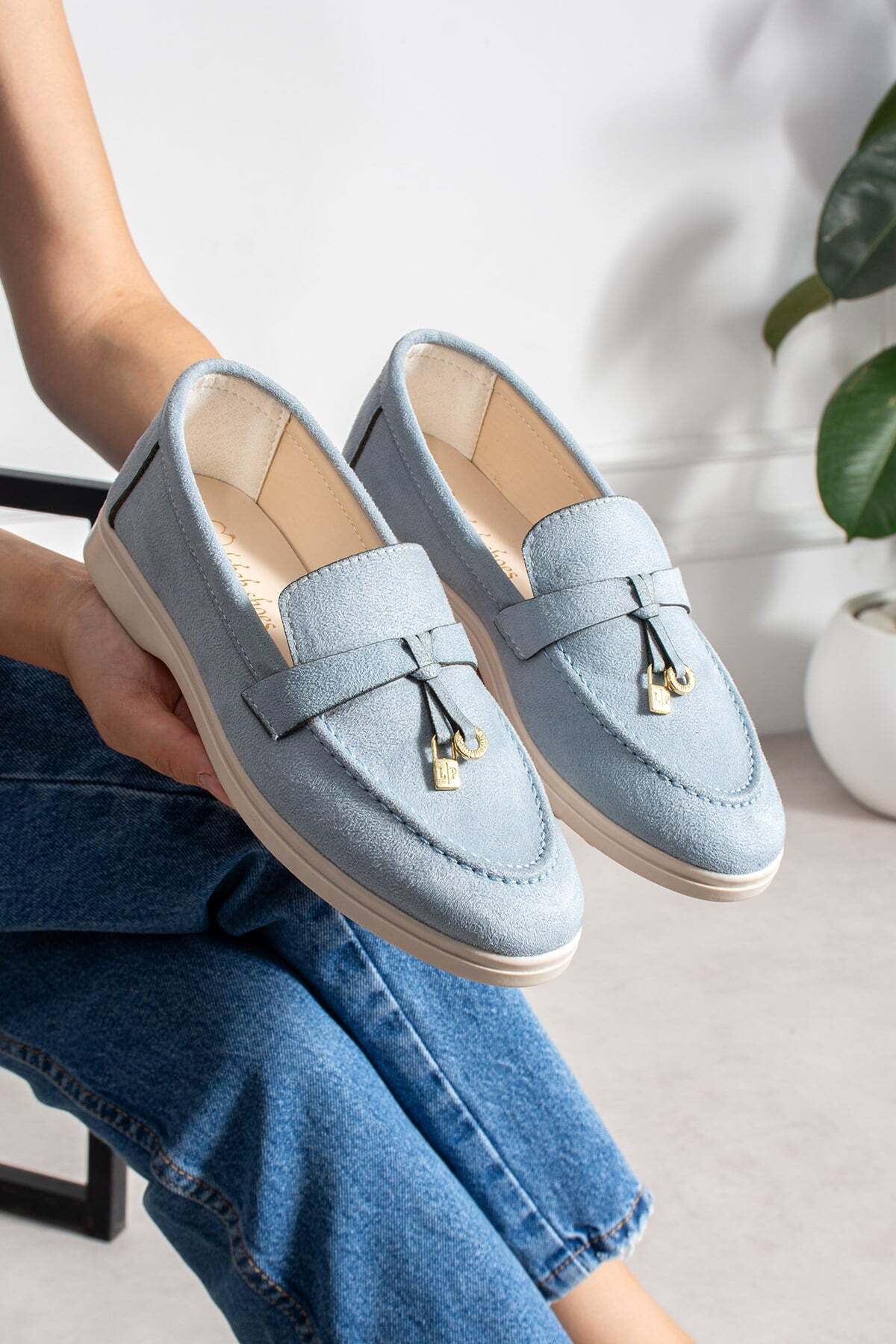 dabab shoes LUPY ženske plave loafer cipele od antilopa sa zlatnim dodacima, ...