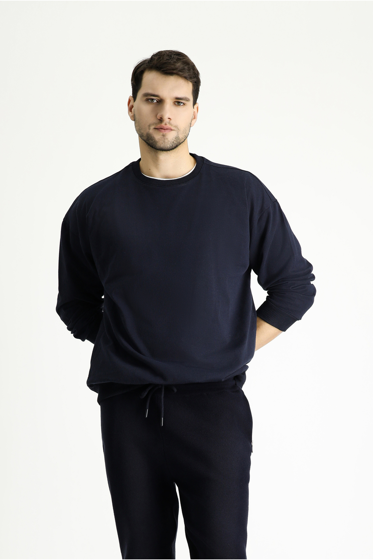 Kiğılı Bisiklet Yaka Oversize Pamuklu Sweatshirt — سرمهای 196790