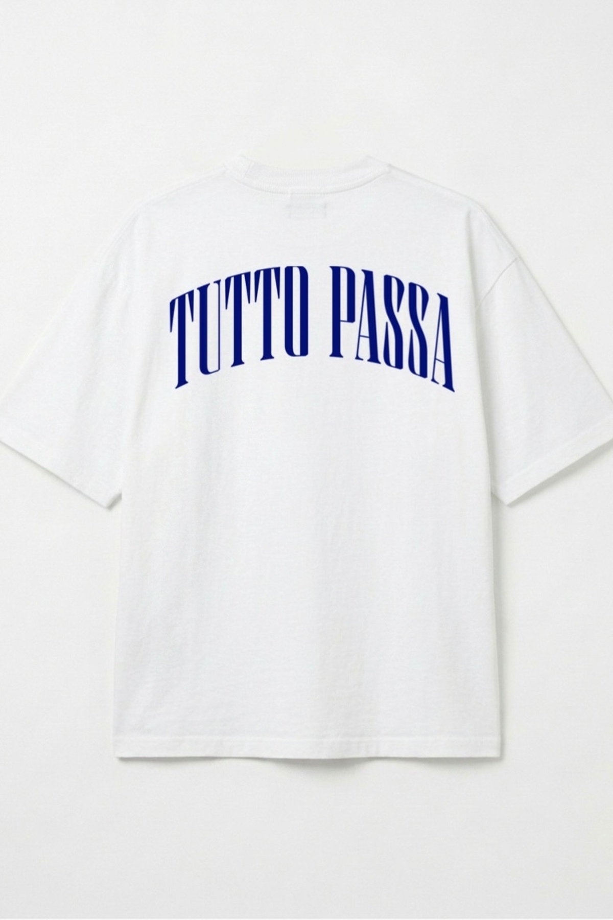 HOXİE Unisex Beyaz Tutto Passa Sırt ve Göğüs Baskılı Oversize T-shirt görsel 4