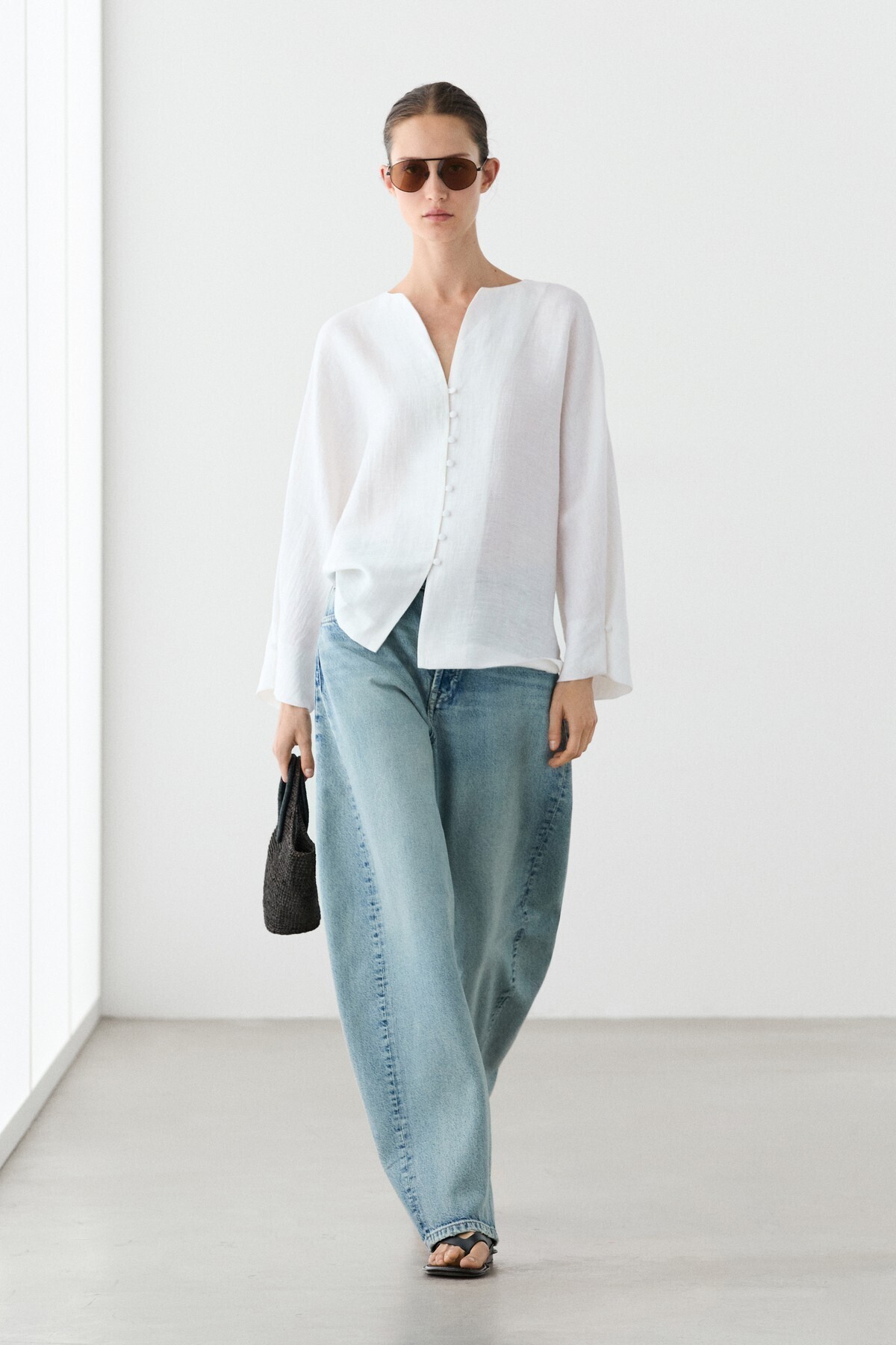 Button detail linen blend thin jacket