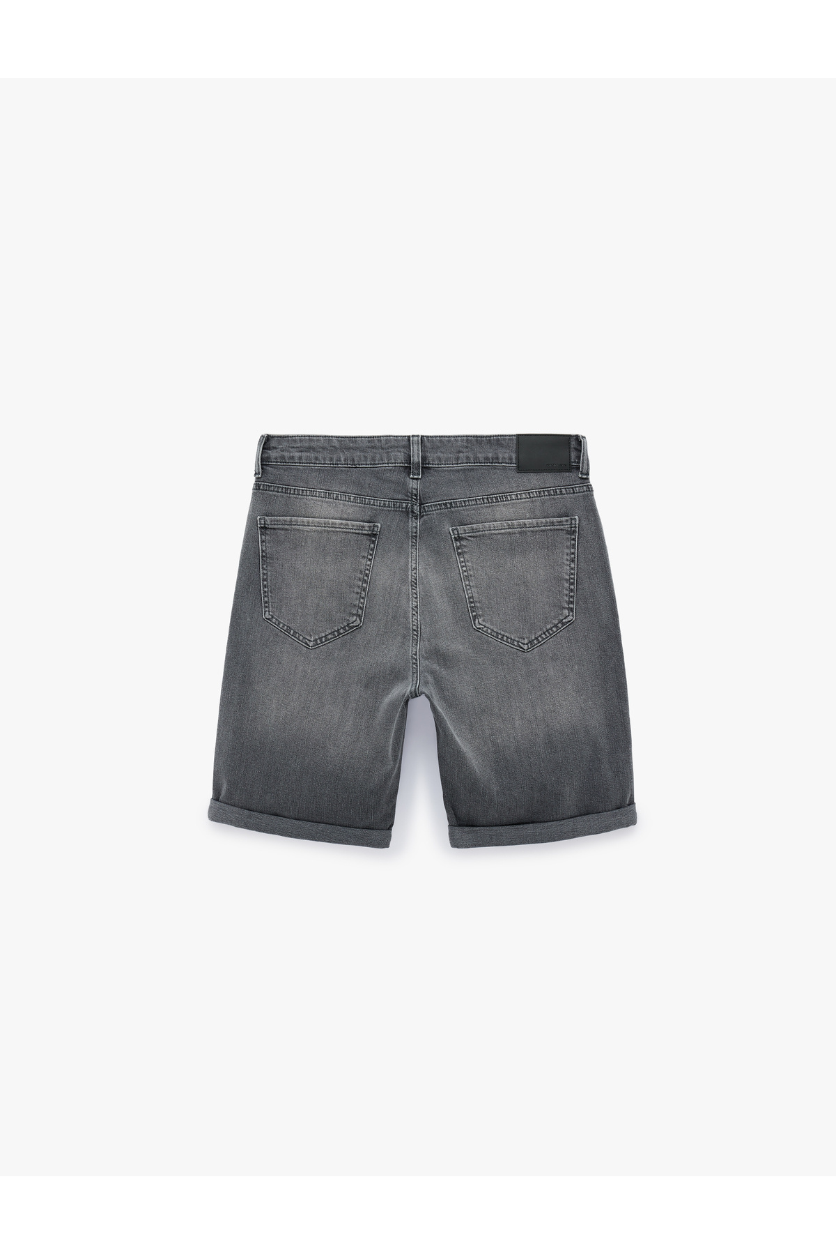 Koton Normal Bel Pamuklu Cepli Bermuda Slim Fit Jean Şort görsel 4
