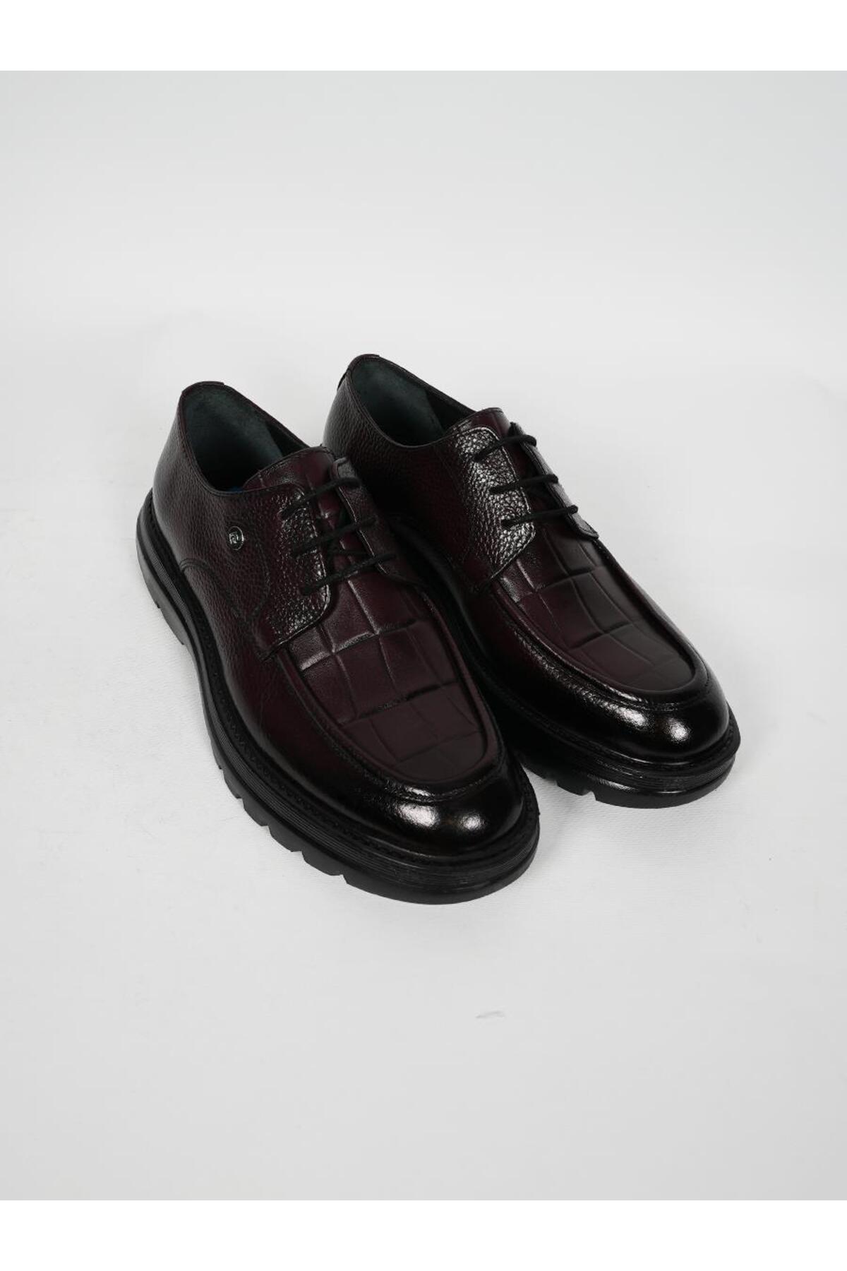کفش کلاسیک چرم اصل مردانه ۲۴۱۴۷۳ پیر کاردین کفش کلاسیک Pierre Cardin