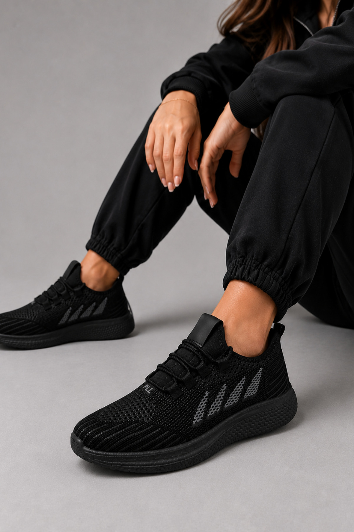 Encool Kadın Siyah Sneaker Spor Ayakkabı, Hafif ve Rahat Günlük Kullanım | Nefes Alabilen Fileli Yürüyüş Ayakkabısı görsel 4