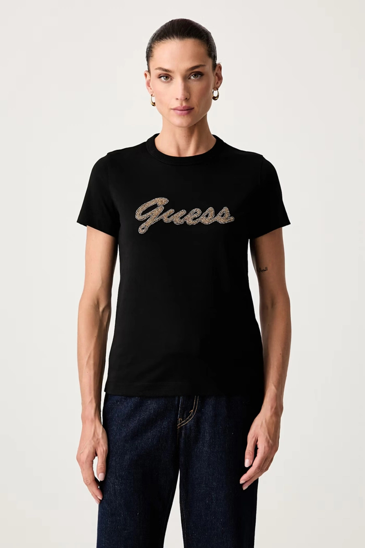 تیشرتزنانهGuessرنگارنگ تیشرتزنانهGuessرنگارنگ