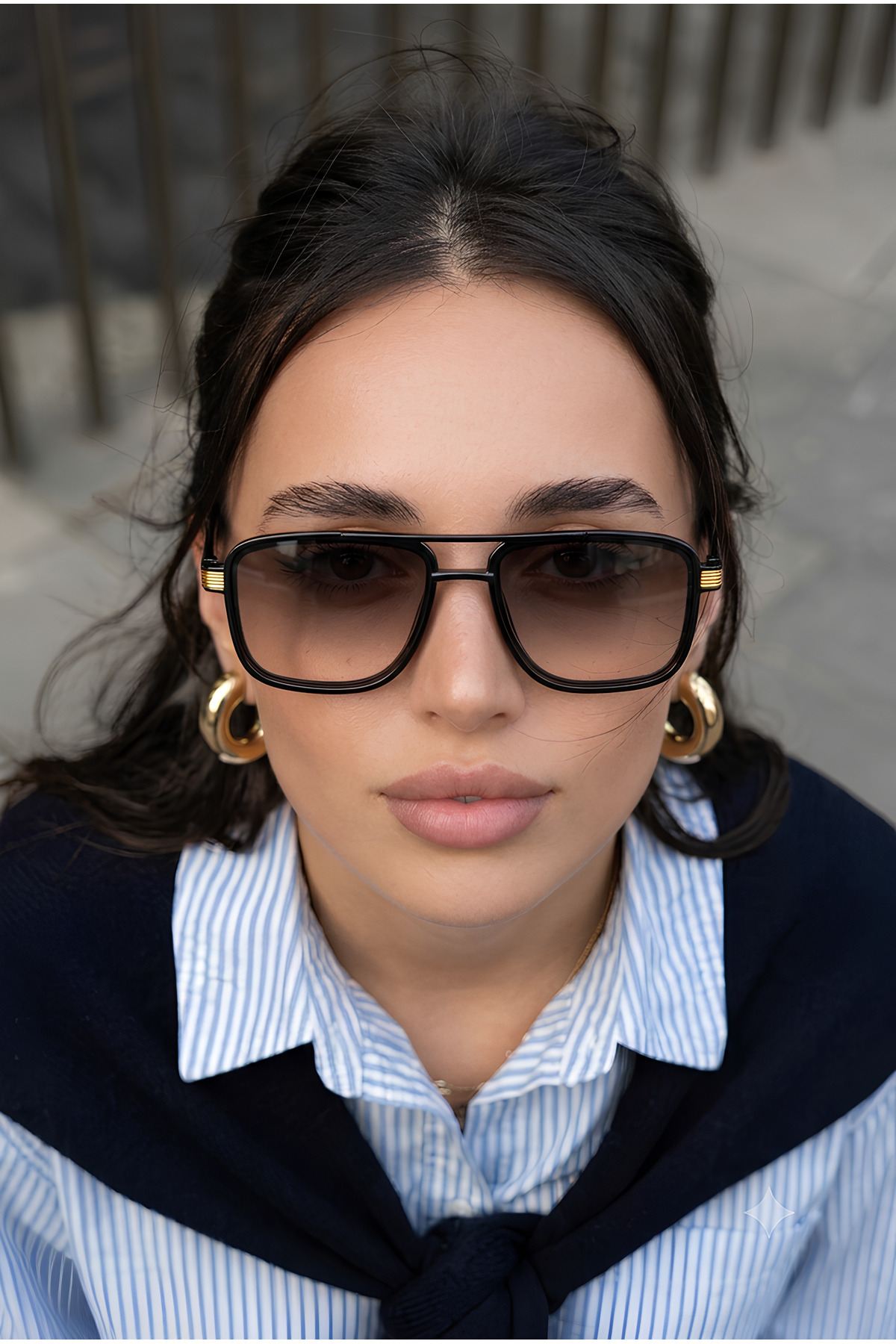 Chunky Frame Vera Unisex Kare Siyah Ultra Hafif Uv400 Filtreli Güneş Gözlüğü