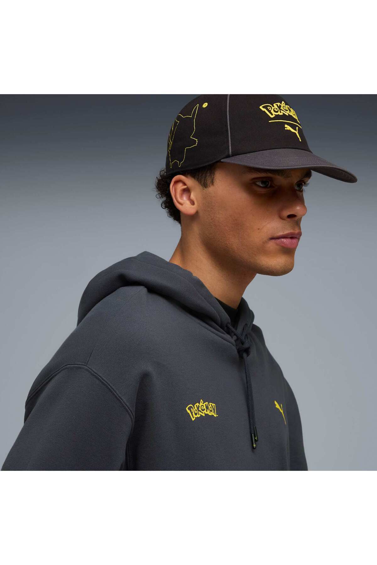 Puma x POKÉMON GRAPHIC Erkek Geniş Kesim Kapüşonlu SWEATSHIRT görsel 5