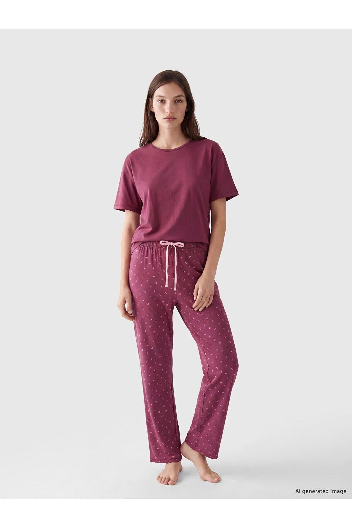 LC Waikiki Plum Crew Neck Printed Women's Pajama Set (S6)