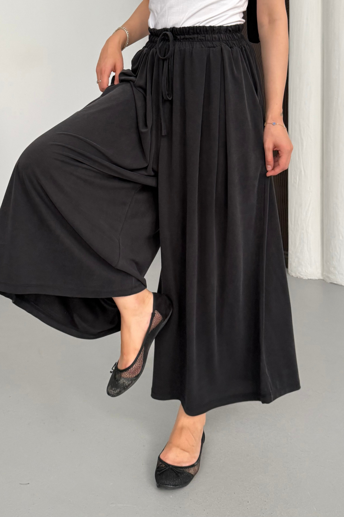 Moda Neval Kadın Beli Lastikli Bol Kesim Akışkan Modal Kumaş Etekli Pantolon görsel 5